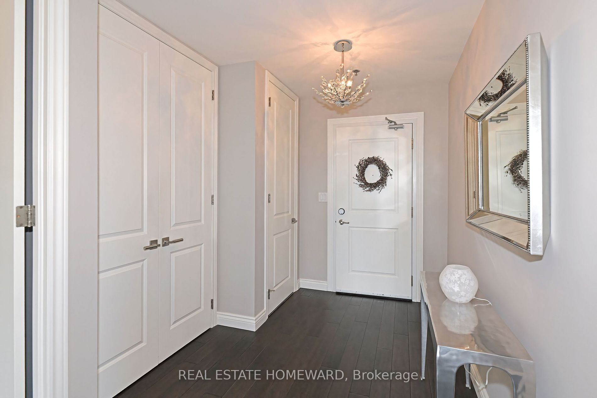 34 Plains Road E #605