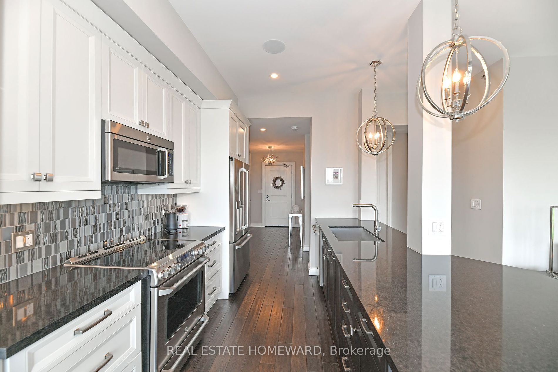 34 Plains Road E #605
