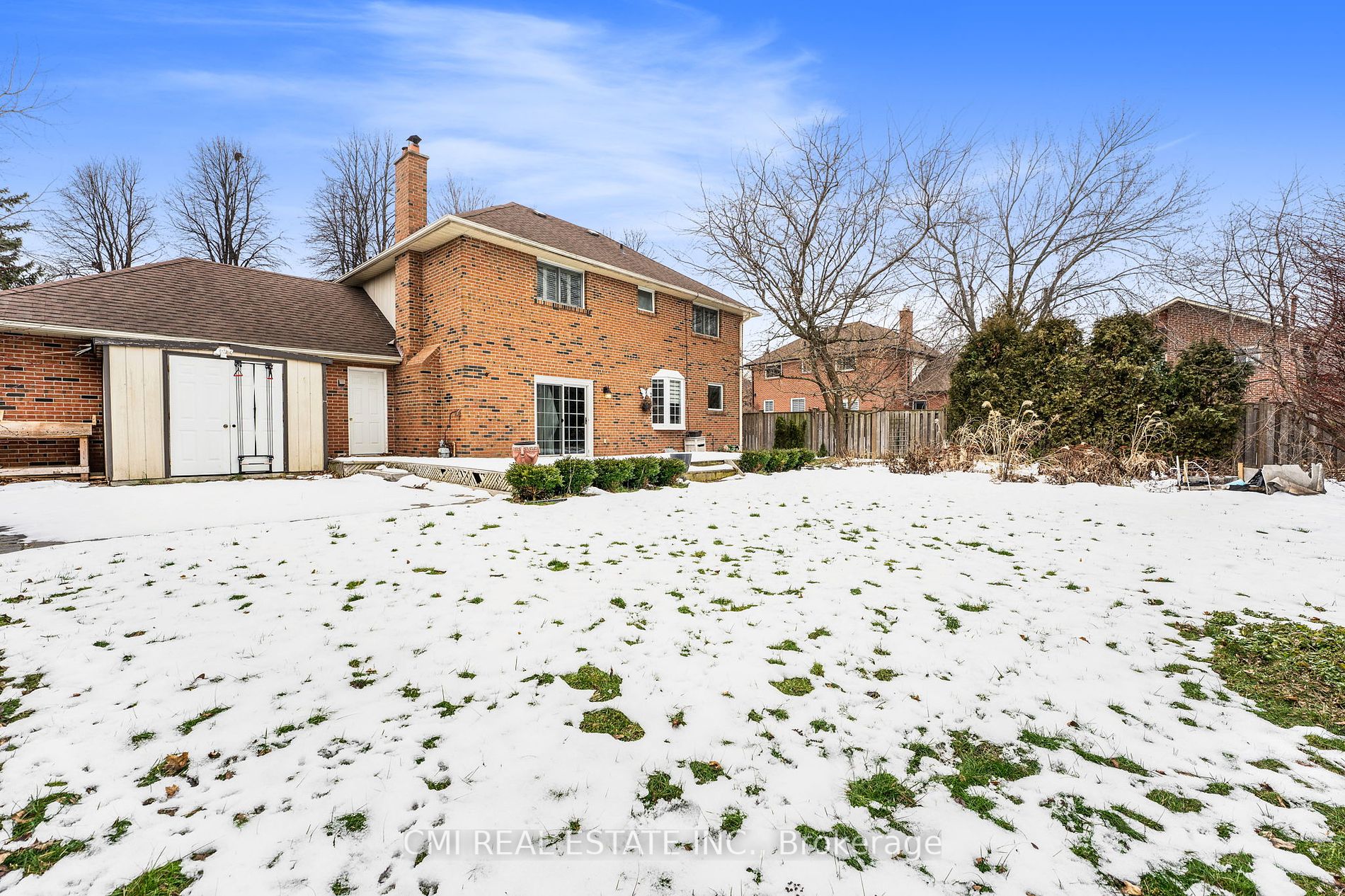 13 Axminster Rd