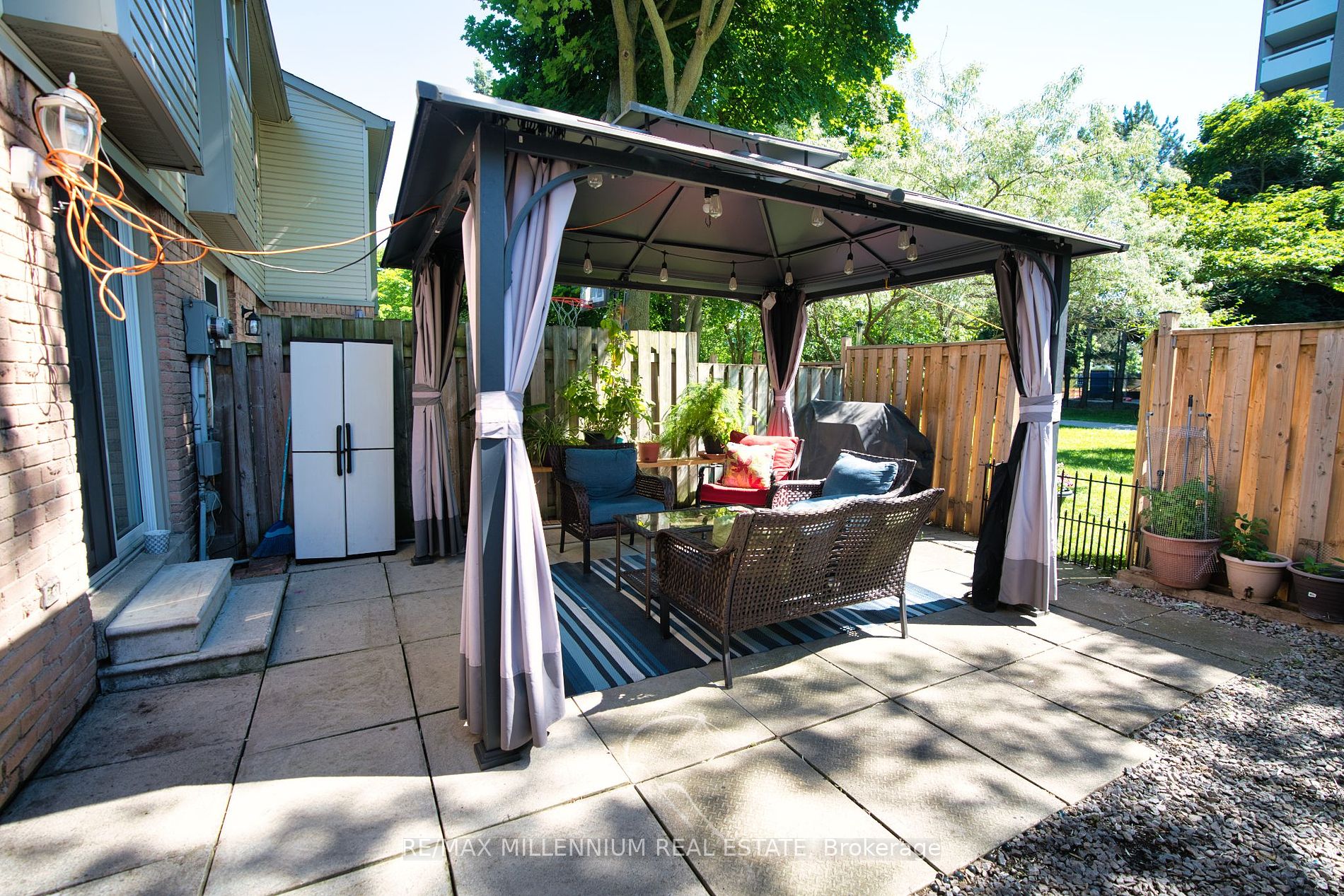 2700 BATTLEFORD Road #19