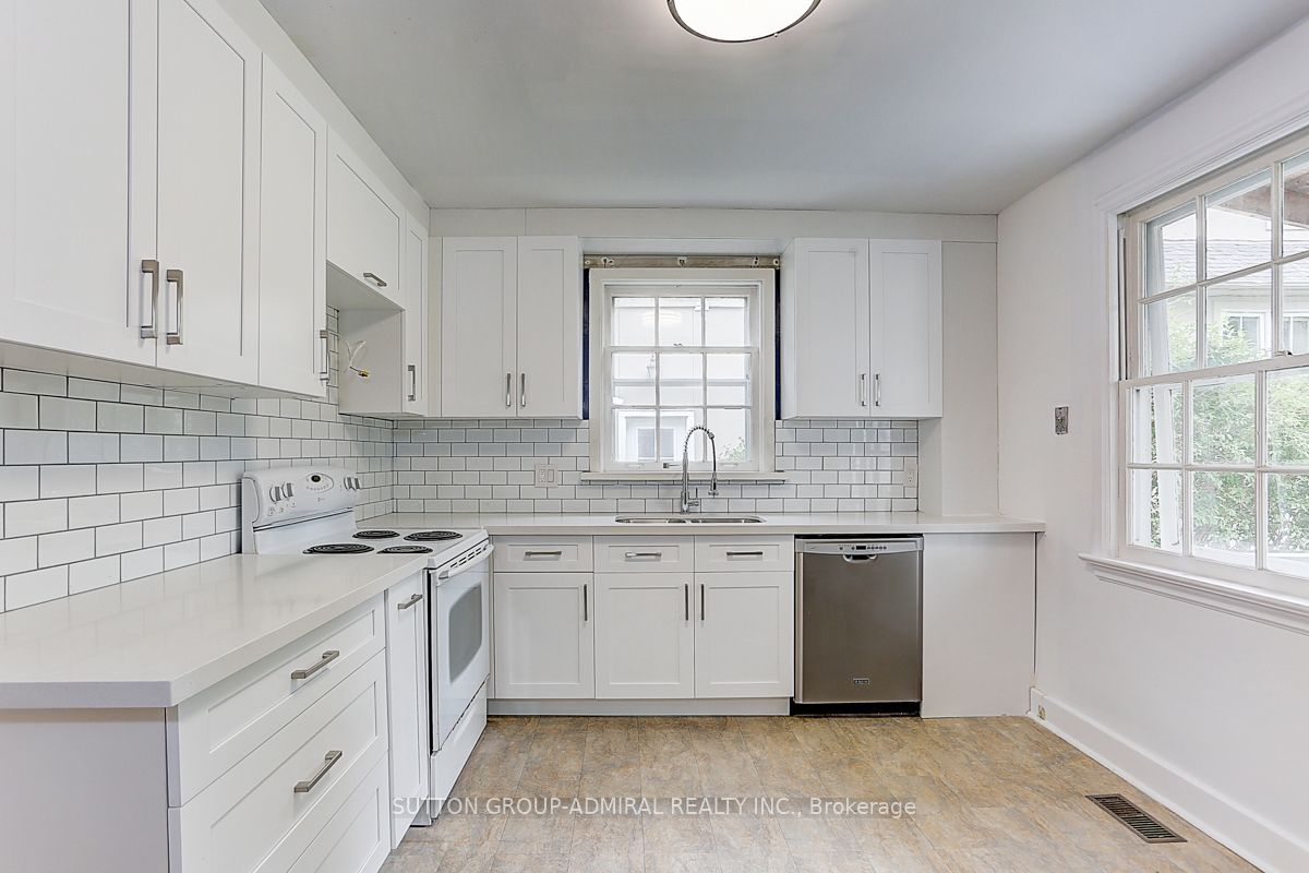 25 Howard Avenue