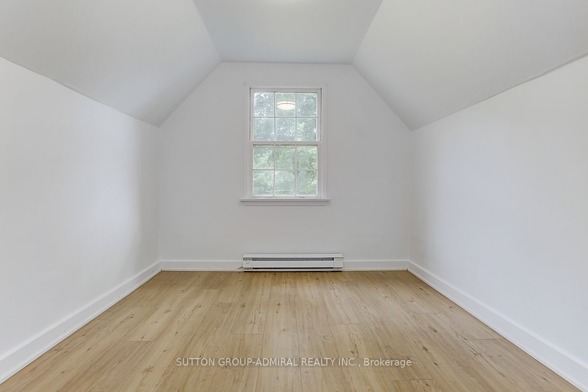 25 Howard Avenue