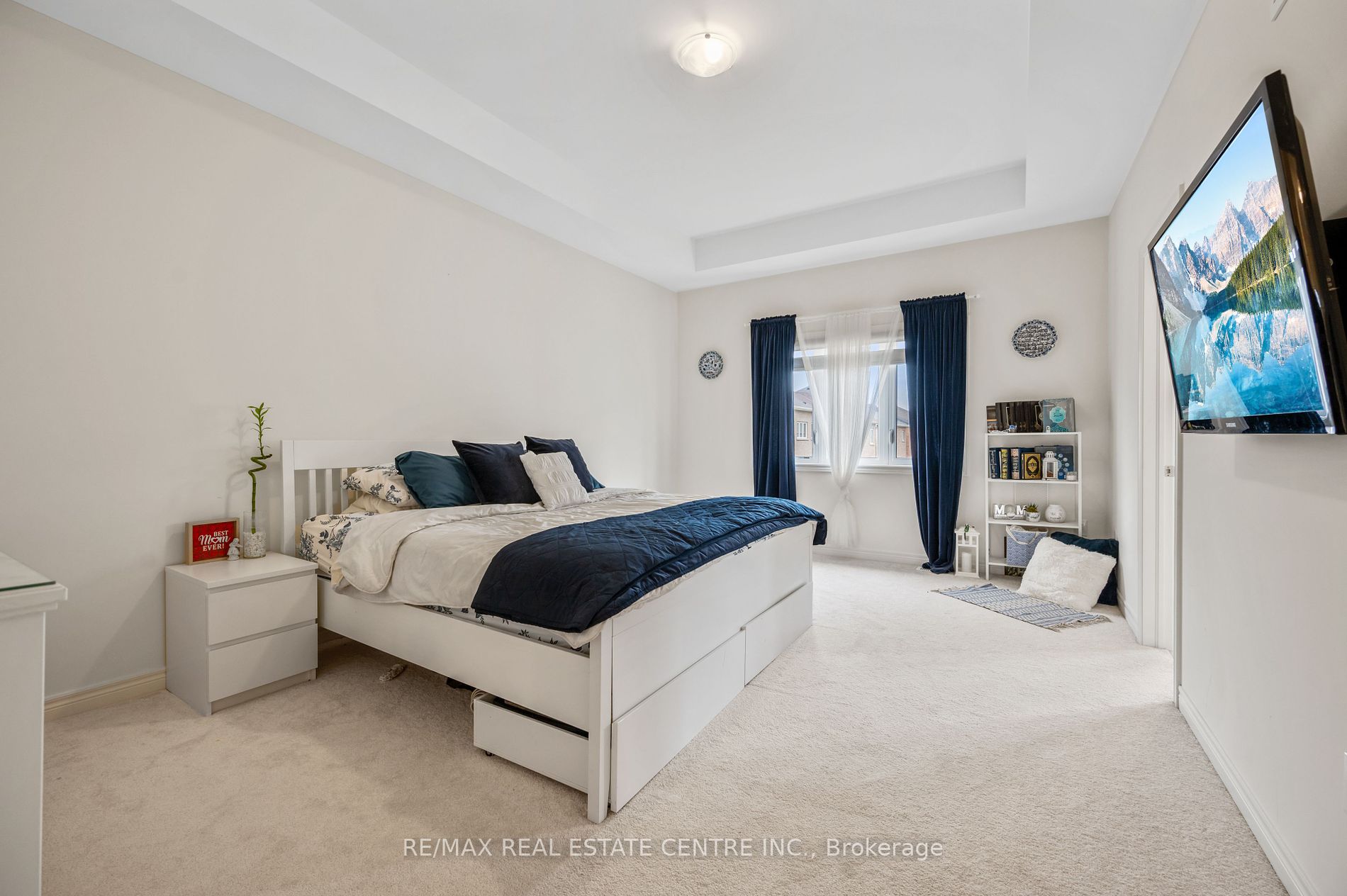 73 Donald Stewart Rd