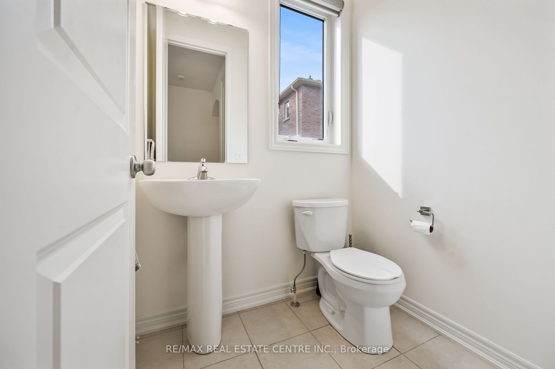 73 Donald Stewart Rd