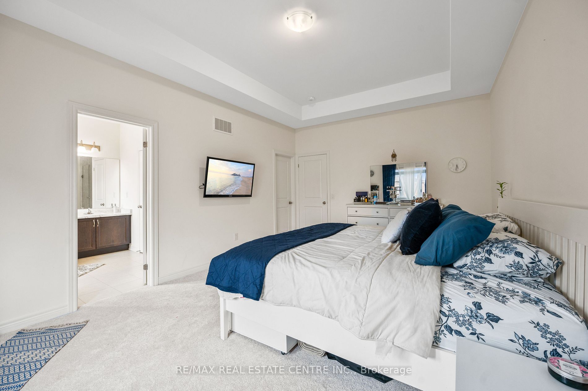 73 Donald Stewart Rd