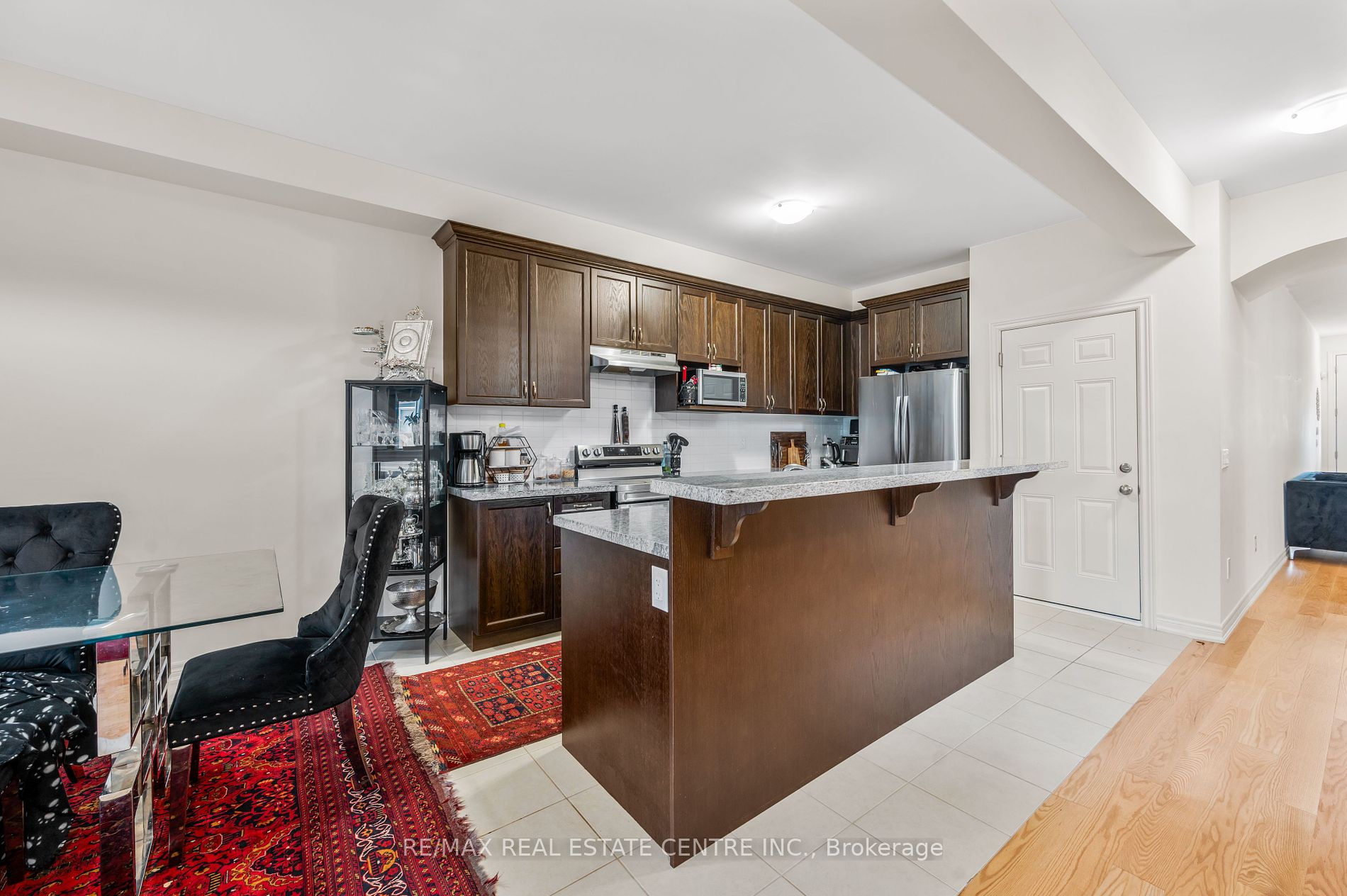 73 Donald Stewart Rd