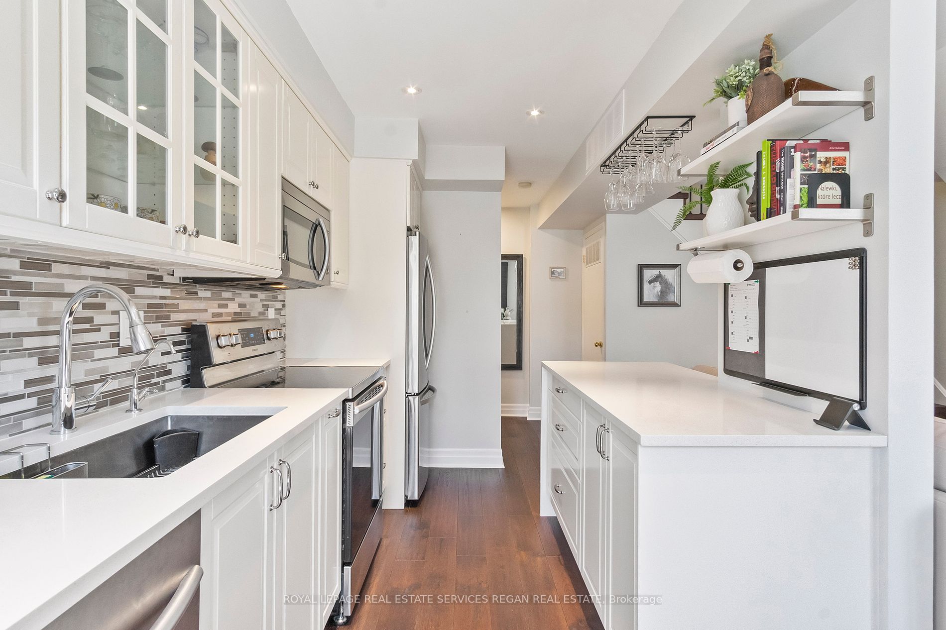 6950 Tenth Line W, #86