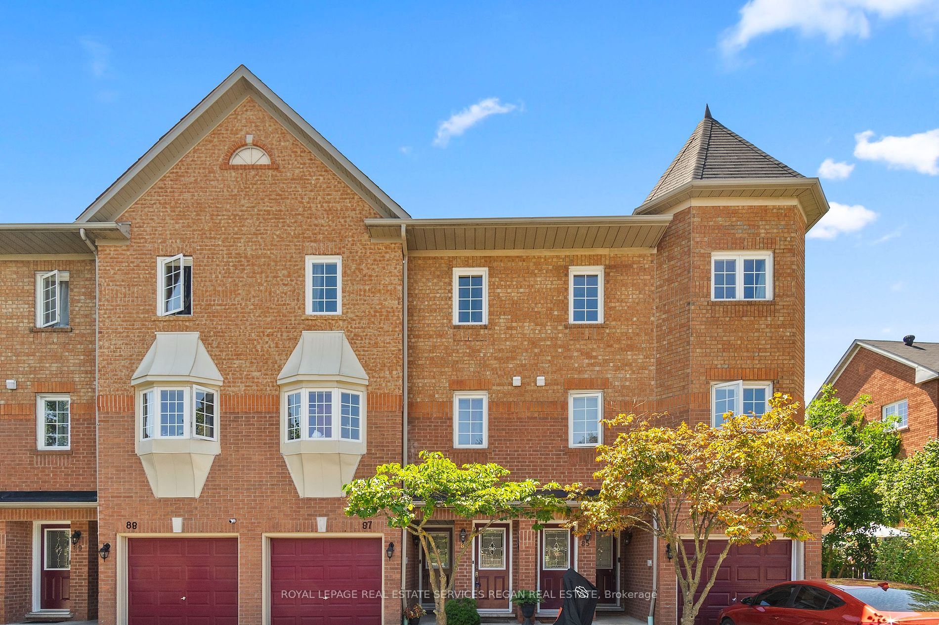 6950 Tenth Line W, #86