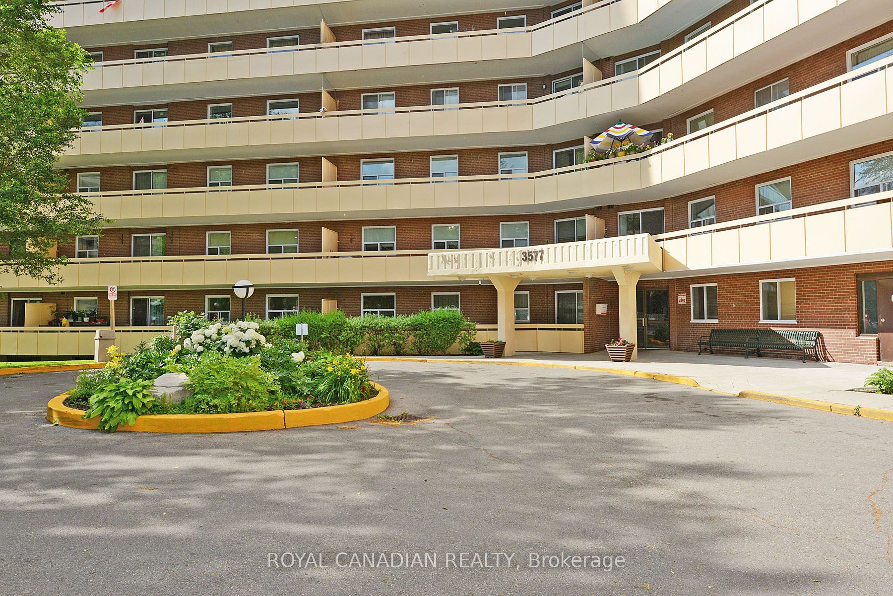 3577 Derry Rd E, #311