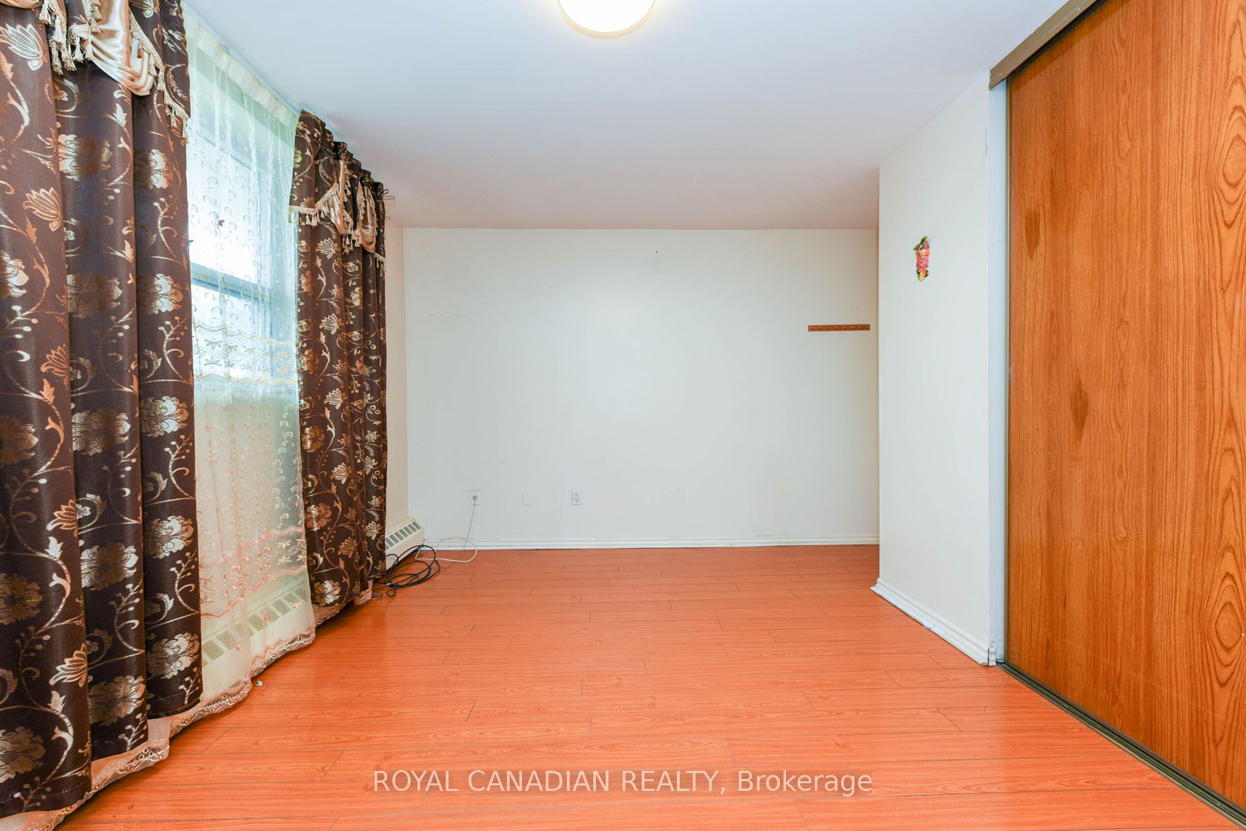 3577 Derry Rd E, #311