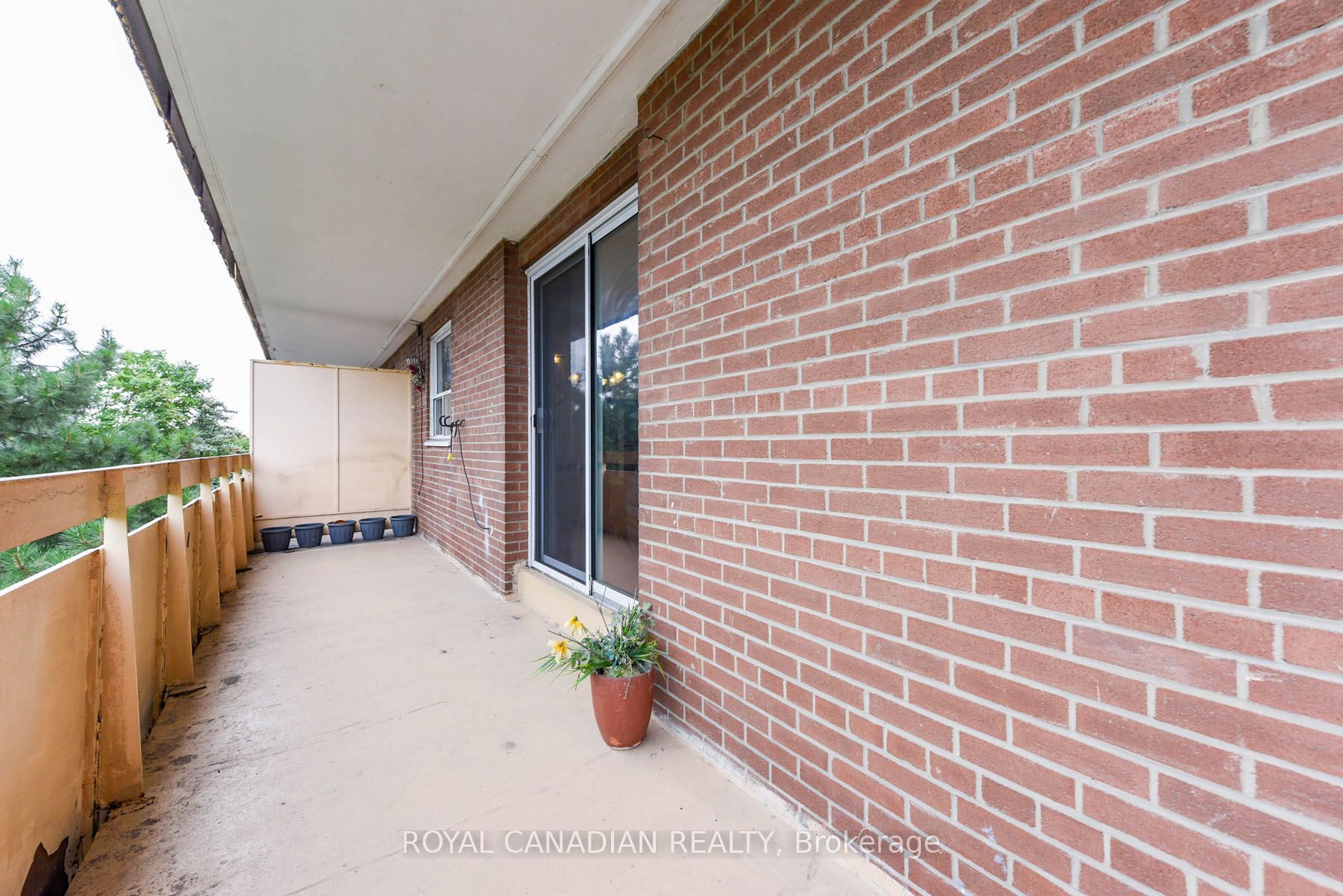 3577 Derry Rd E, #311