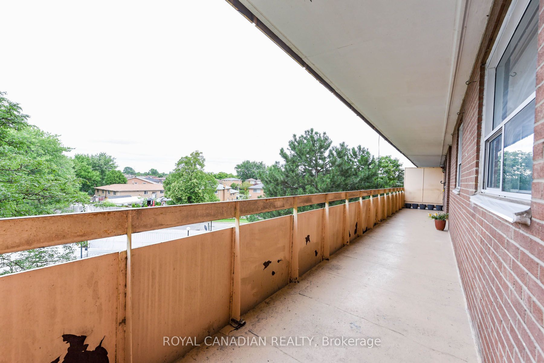 3577 Derry Rd E, #311