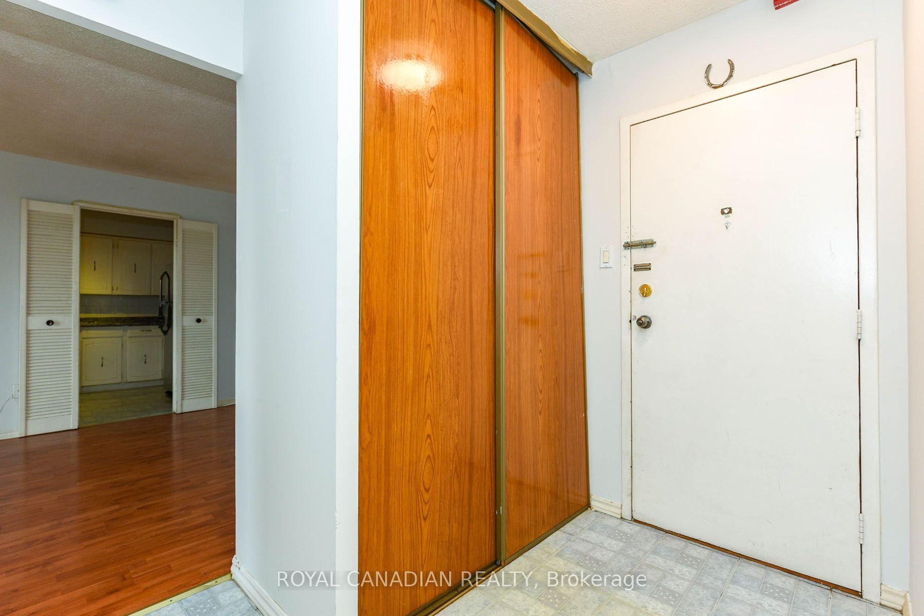 3577 Derry Rd E, #311