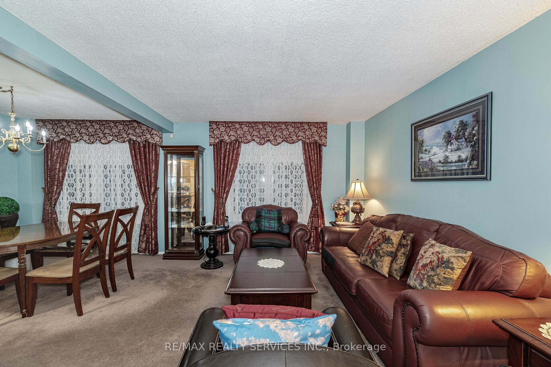 5 Greenleaf Crescent