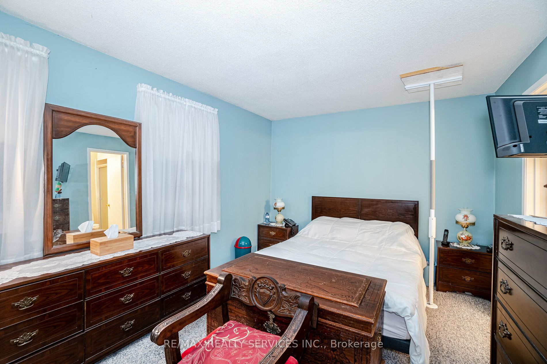 5 Greenleaf Crescent