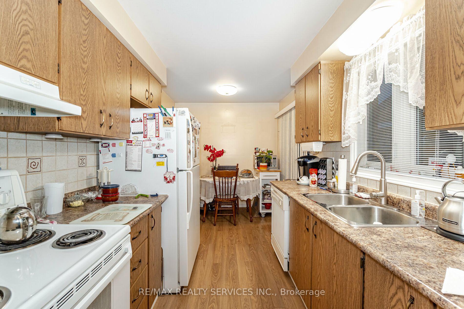 5 Greenleaf Crescent