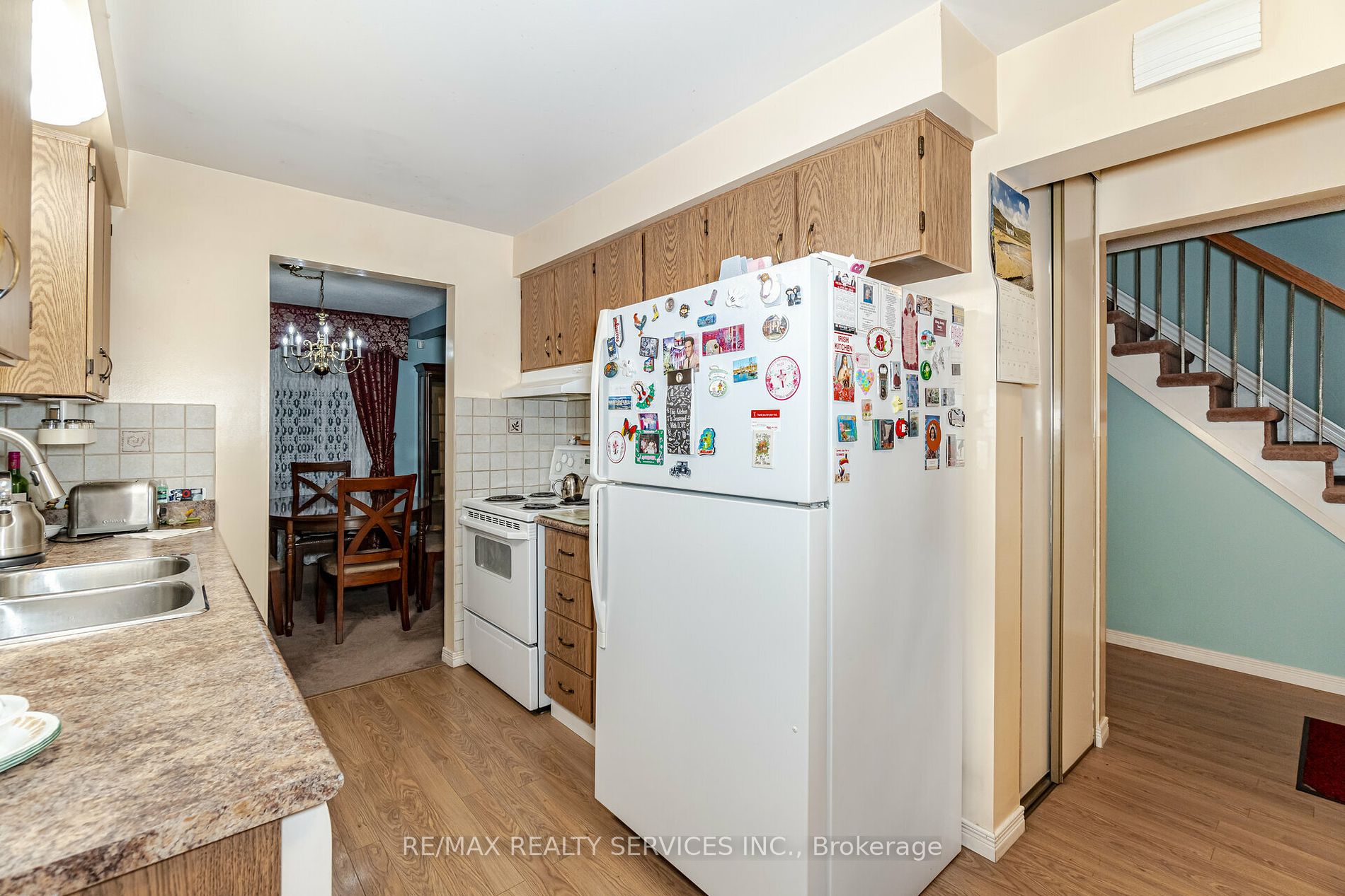 5 Greenleaf Crescent
