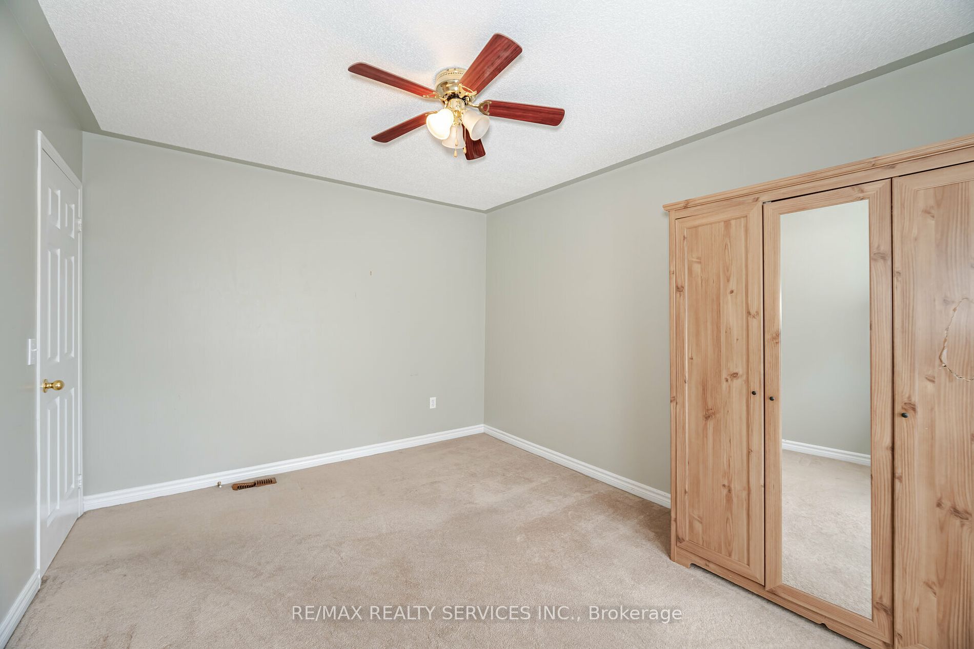 84 Seaside Circle