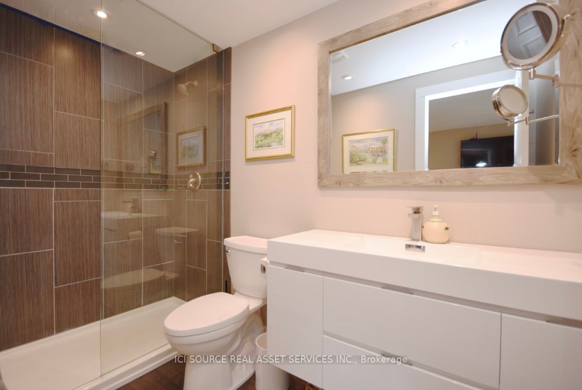 1060 Walden Circle, #16