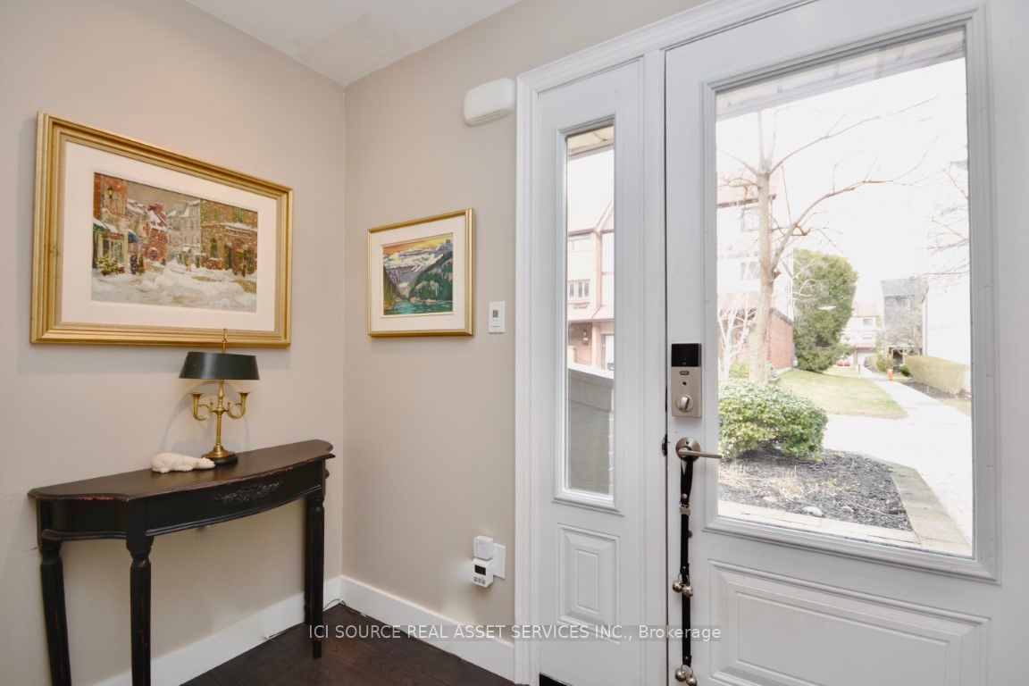 1060 Walden Circle, #16
