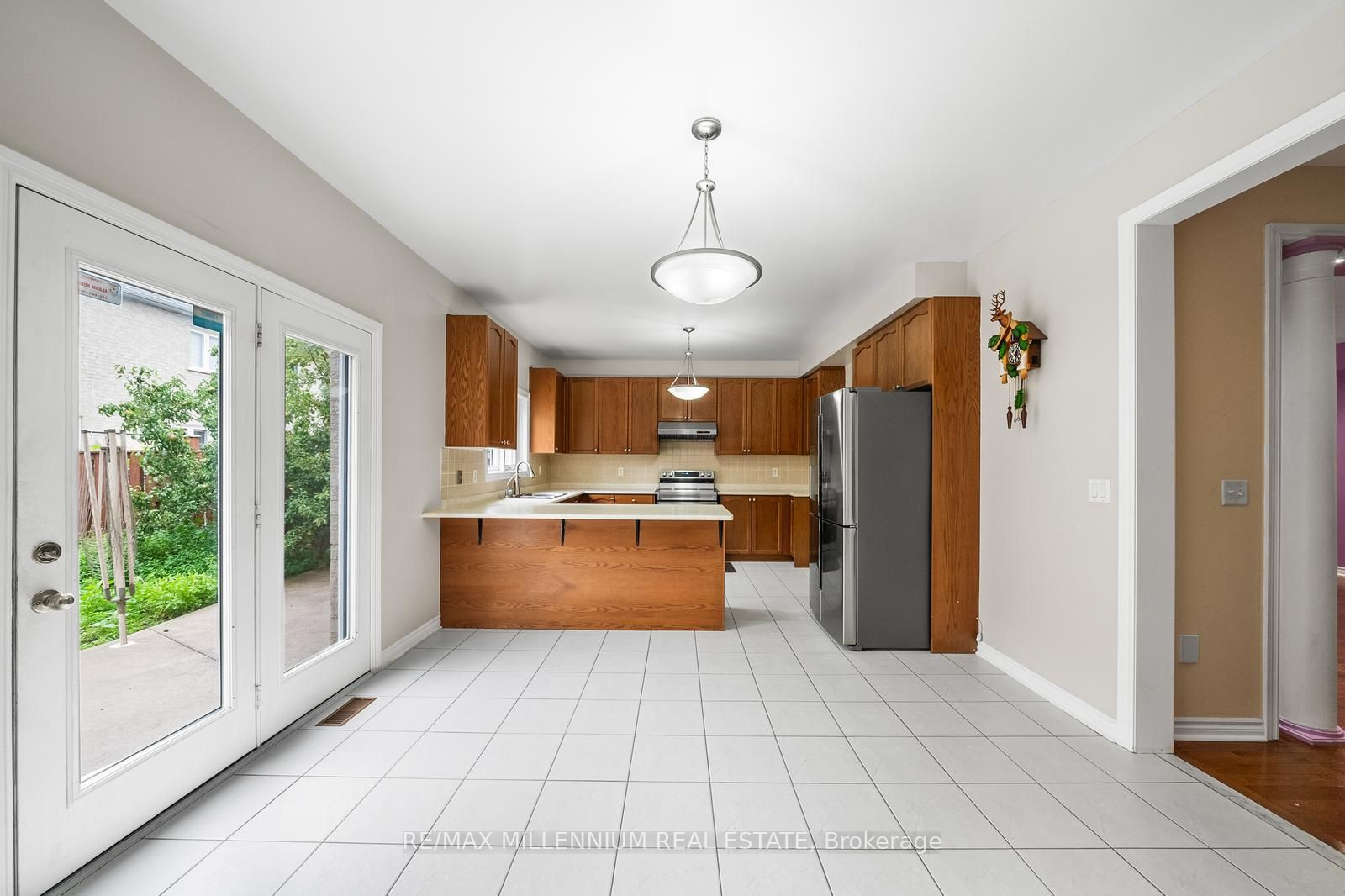 15 Vernet Crescent