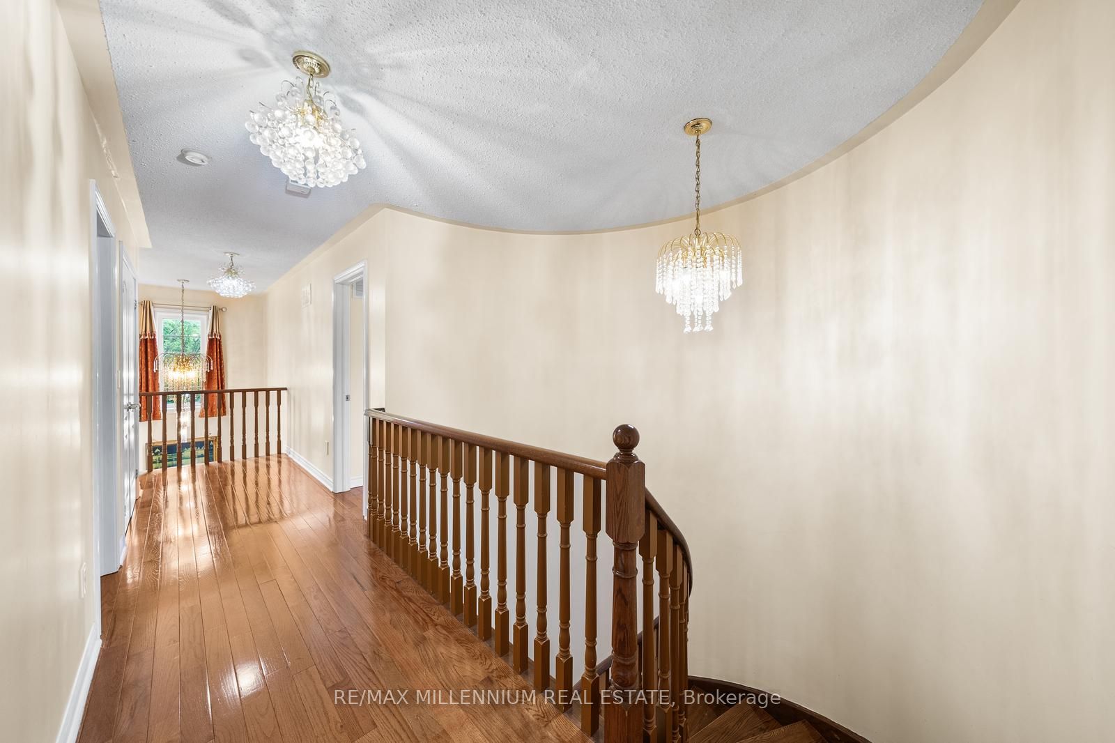 15 Vernet Crescent