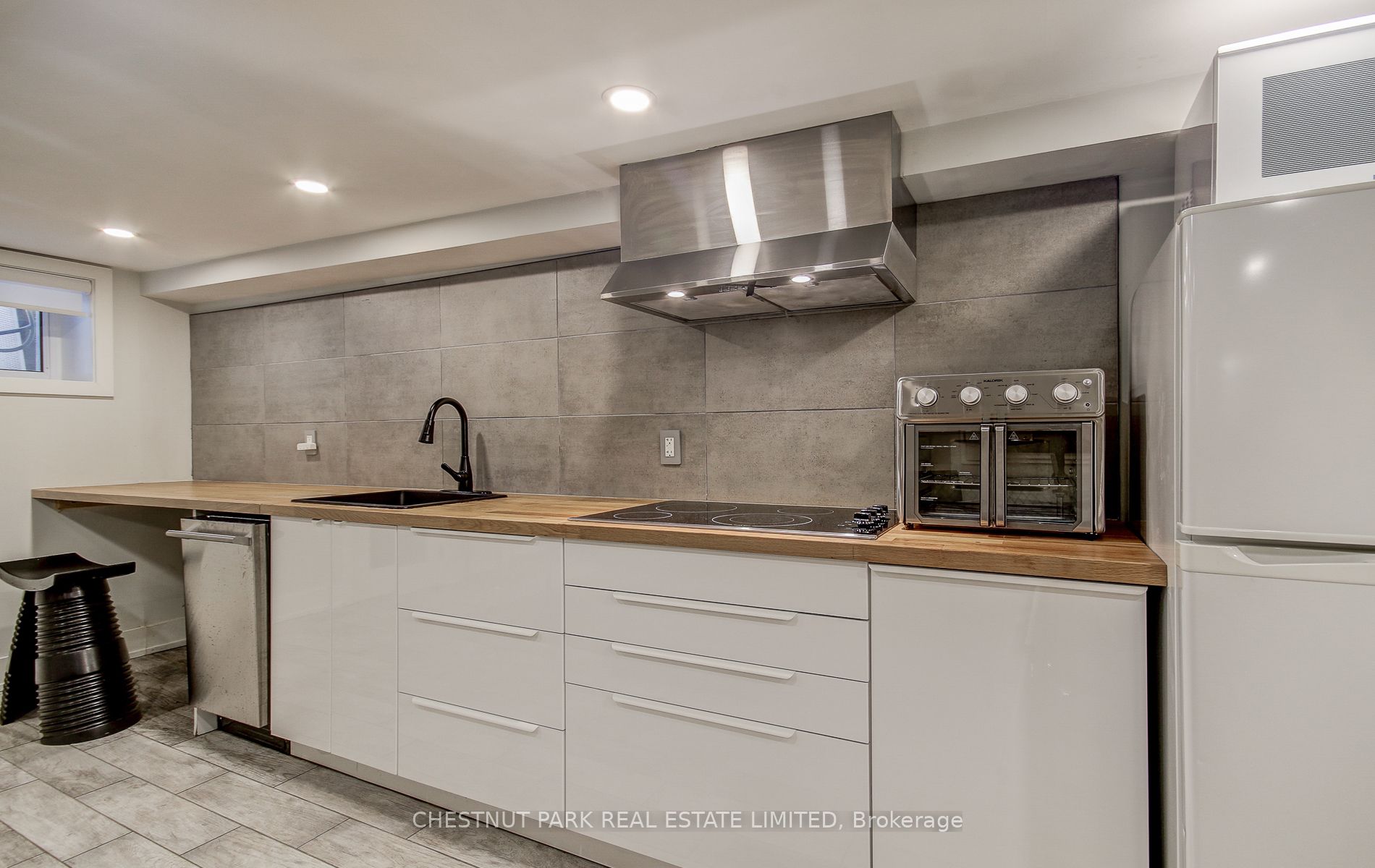 95 Parkside Drive #Rear