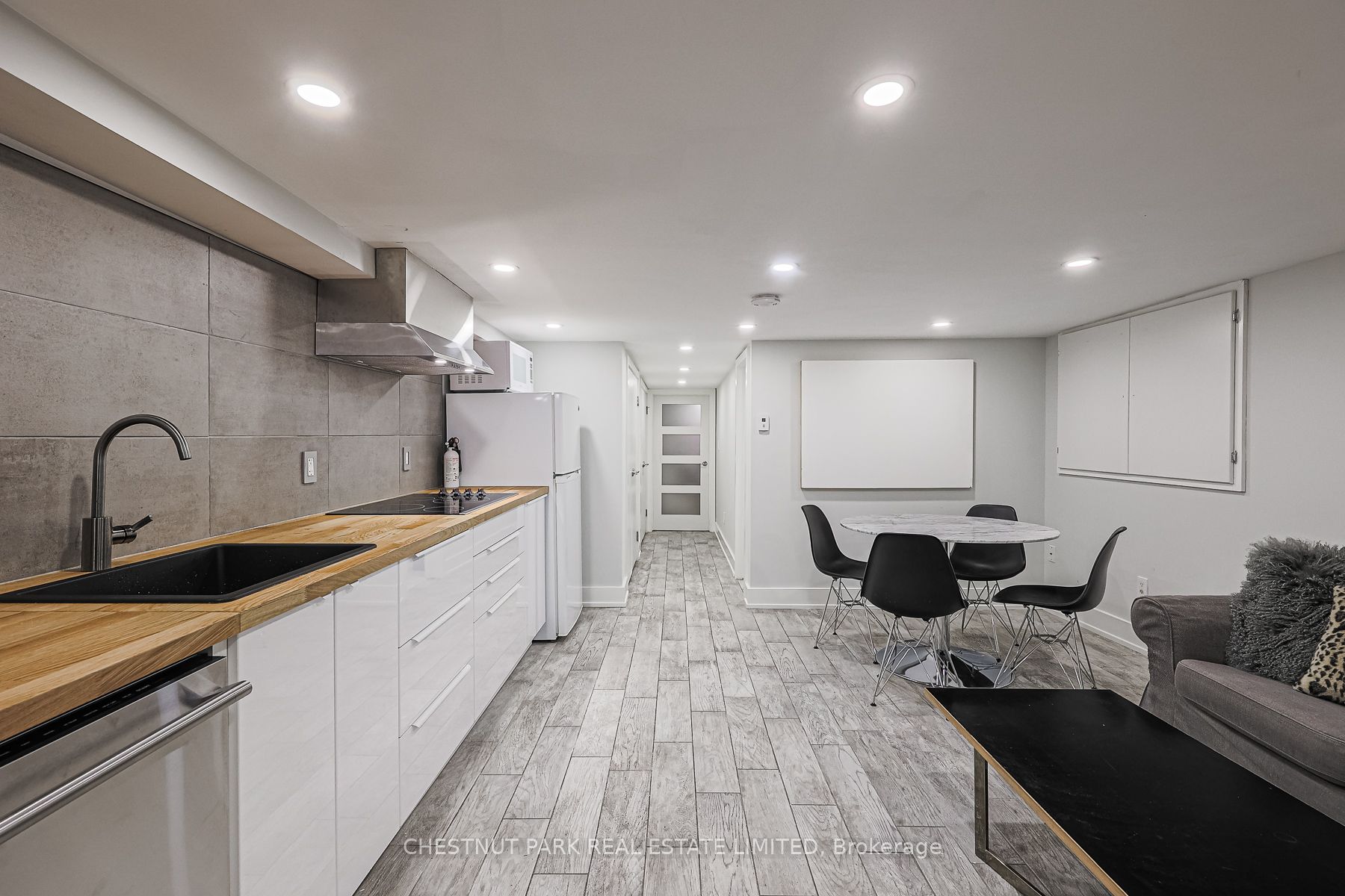95 Parkside Drive #Rear