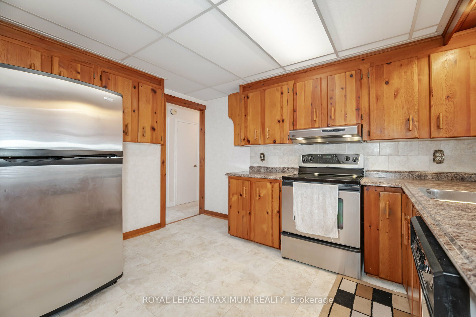 30 Guernsey Drive