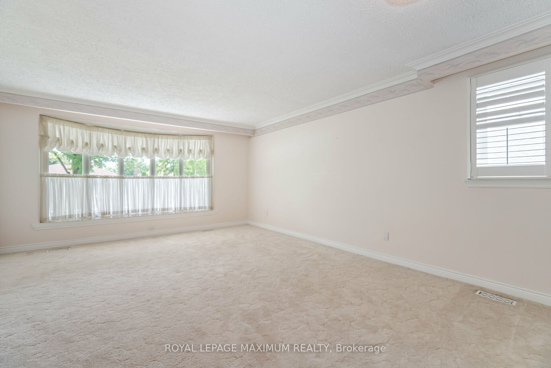 30 Guernsey Drive