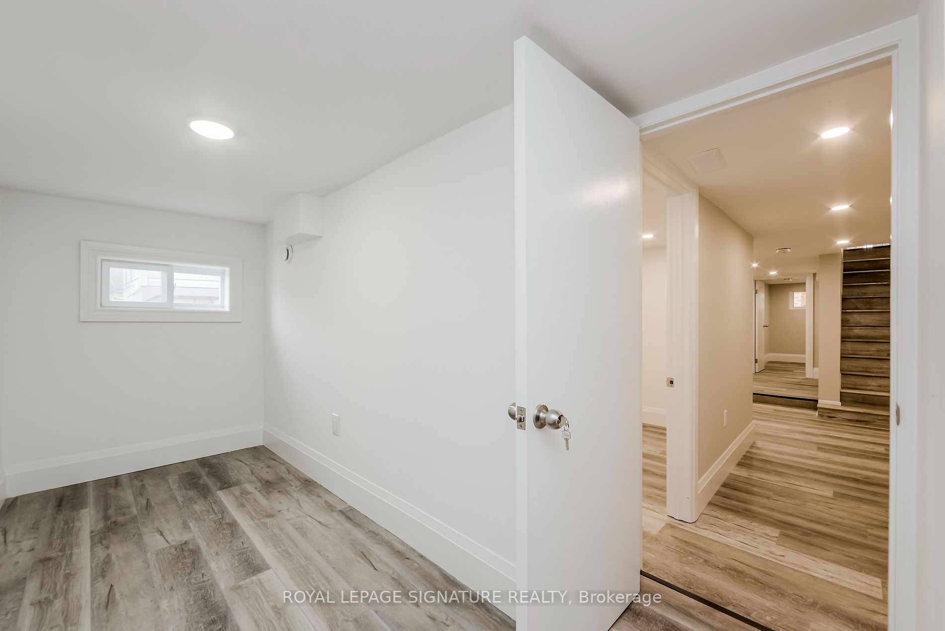 19 Schell Ave
