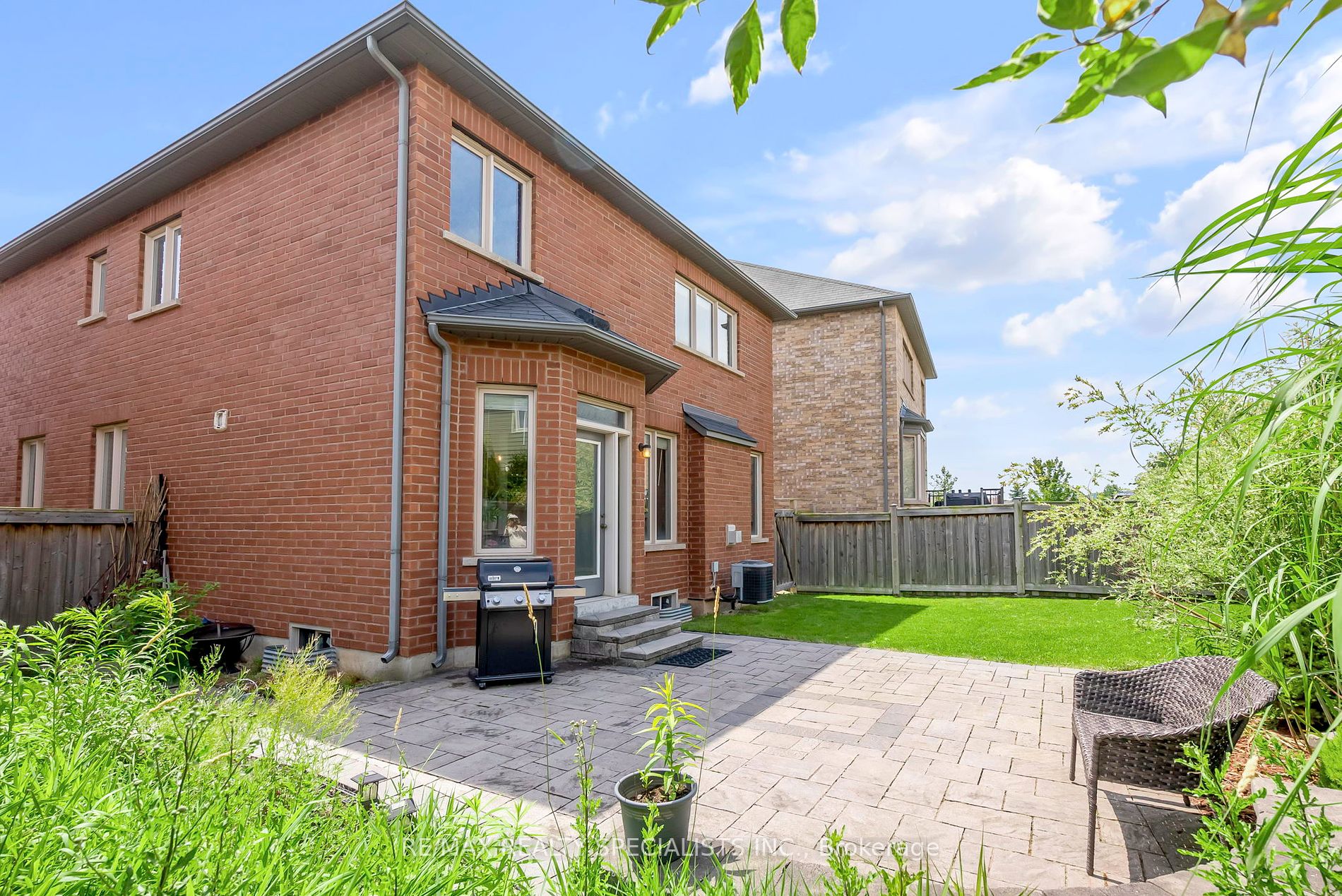 192 Giddings Cres