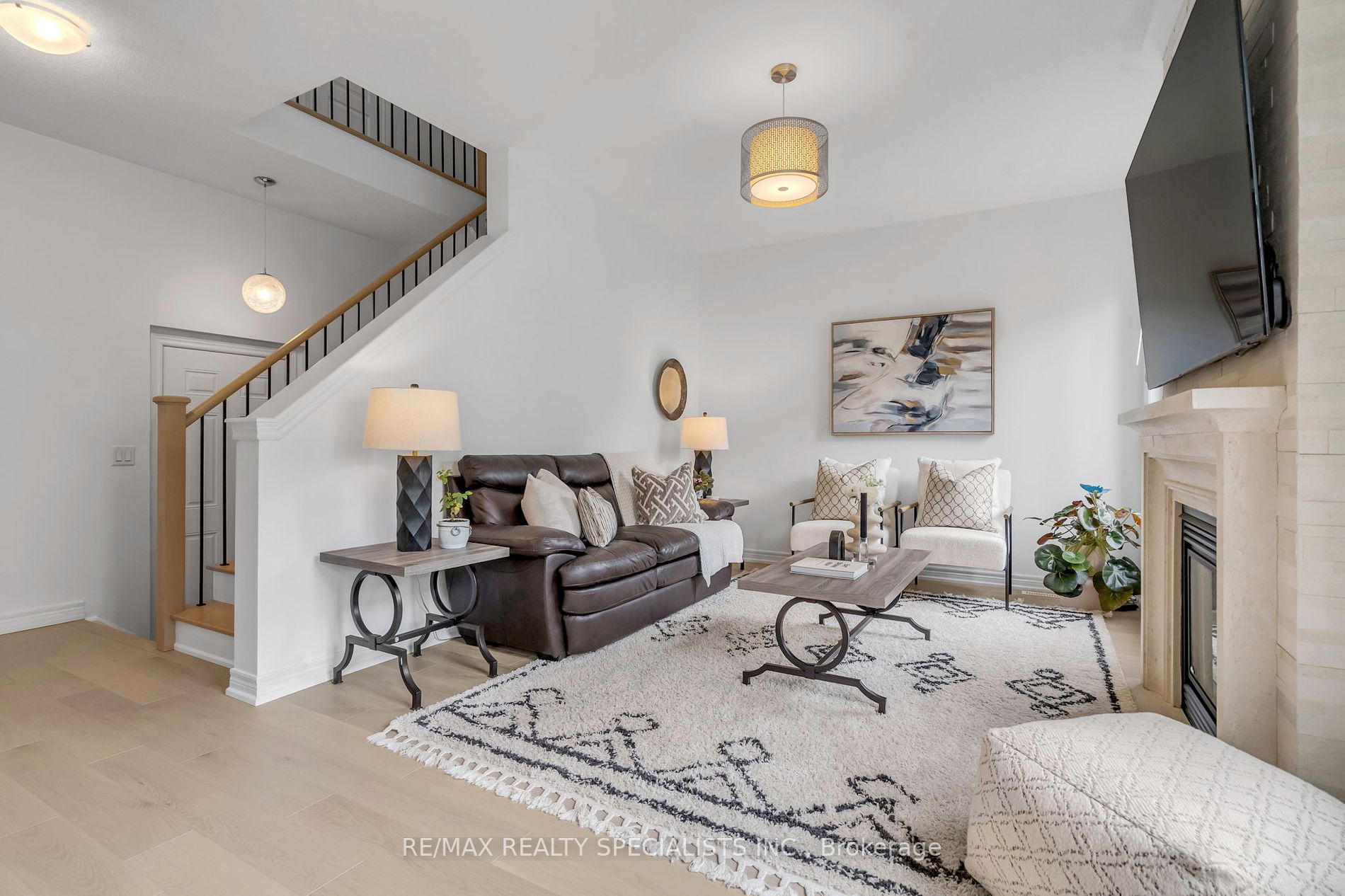192 Giddings Cres