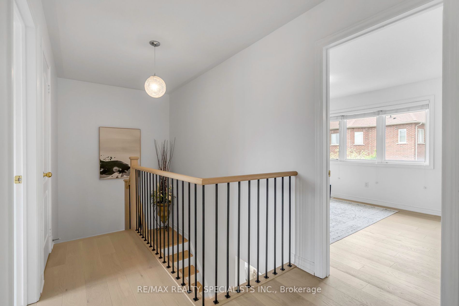 192 Giddings Cres