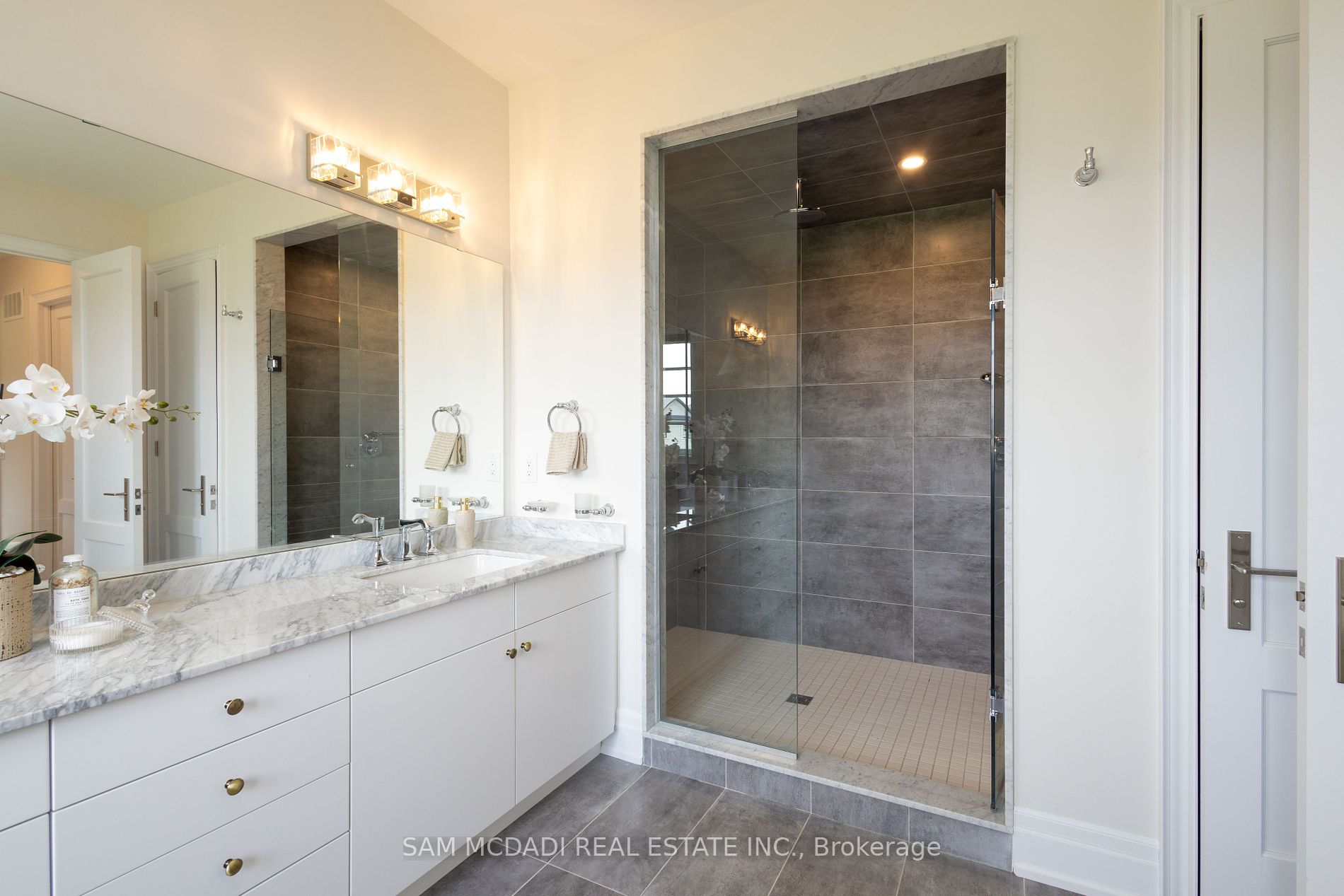 2337 Charles Cornwall Rd