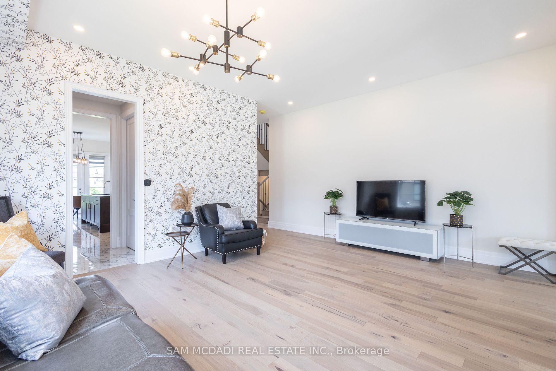 2337 Charles Cornwall Rd
