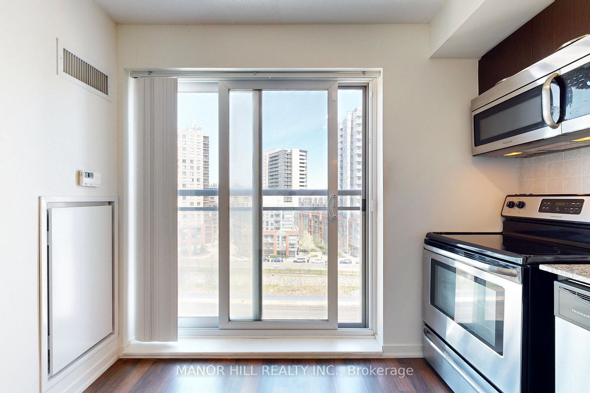 38 Joe Shuster Way, #919