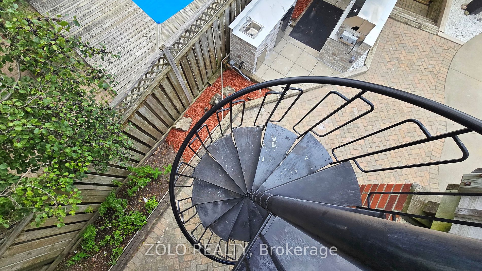 141 Kenpark Avenue