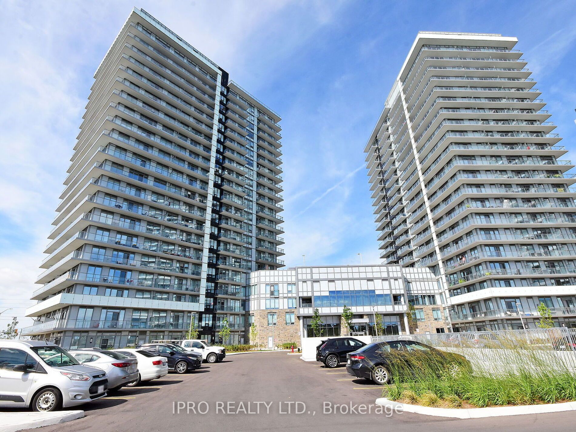 4655 Metcalfe Ave, #404B