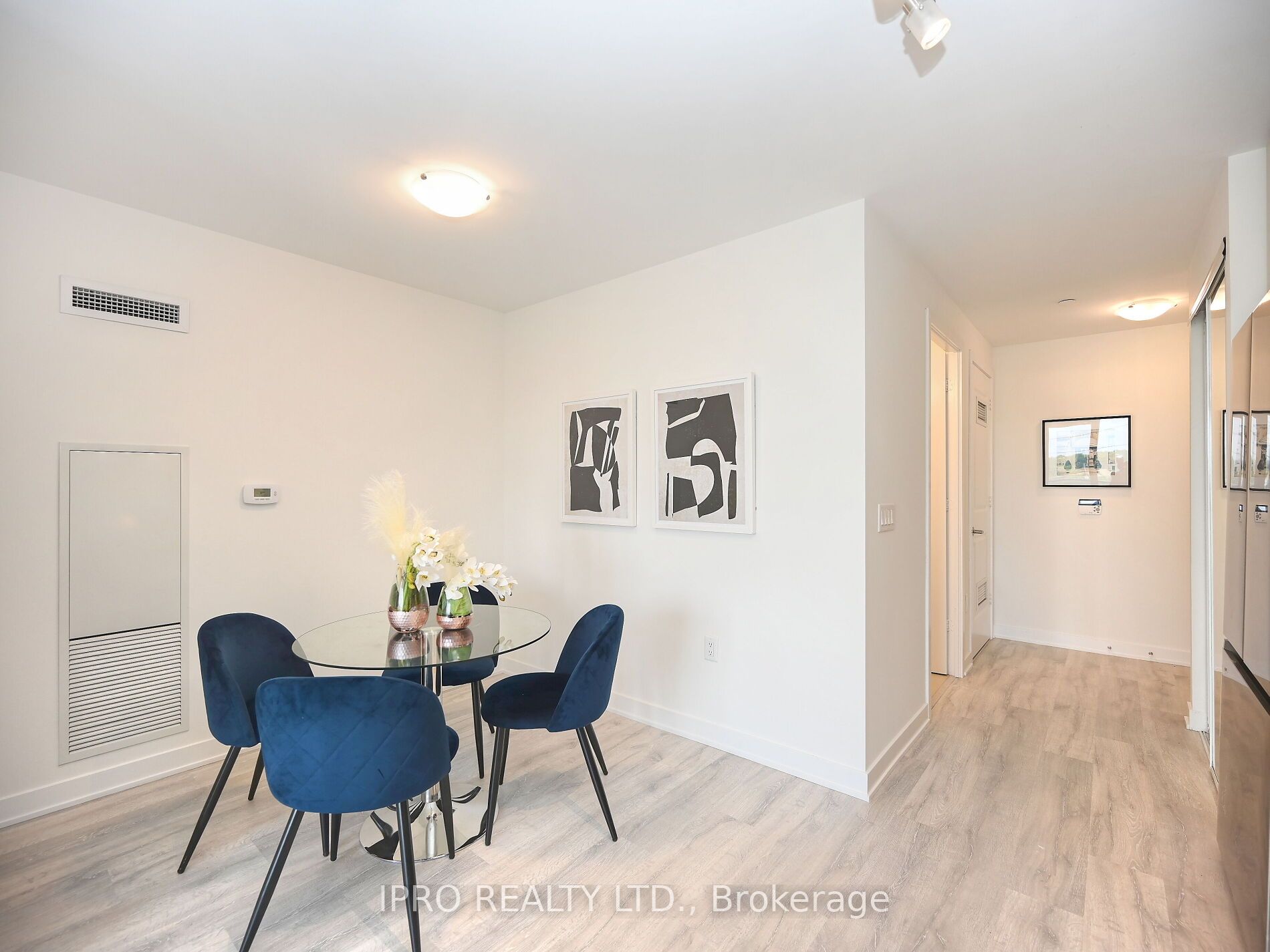 4655 Metcalfe Ave, #404B