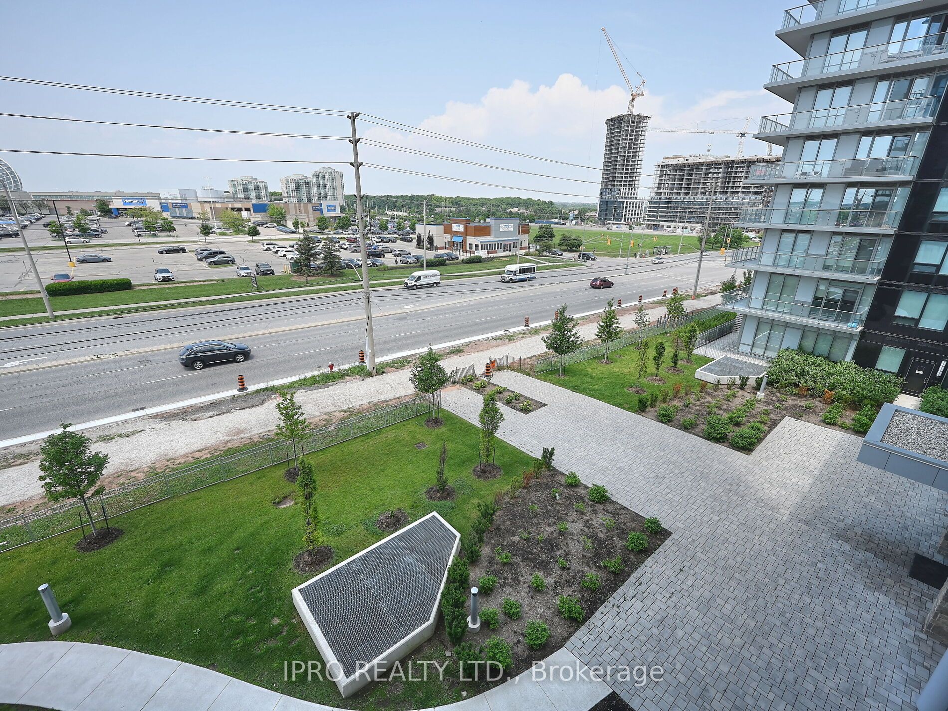 4655 Metcalfe Ave, #404B