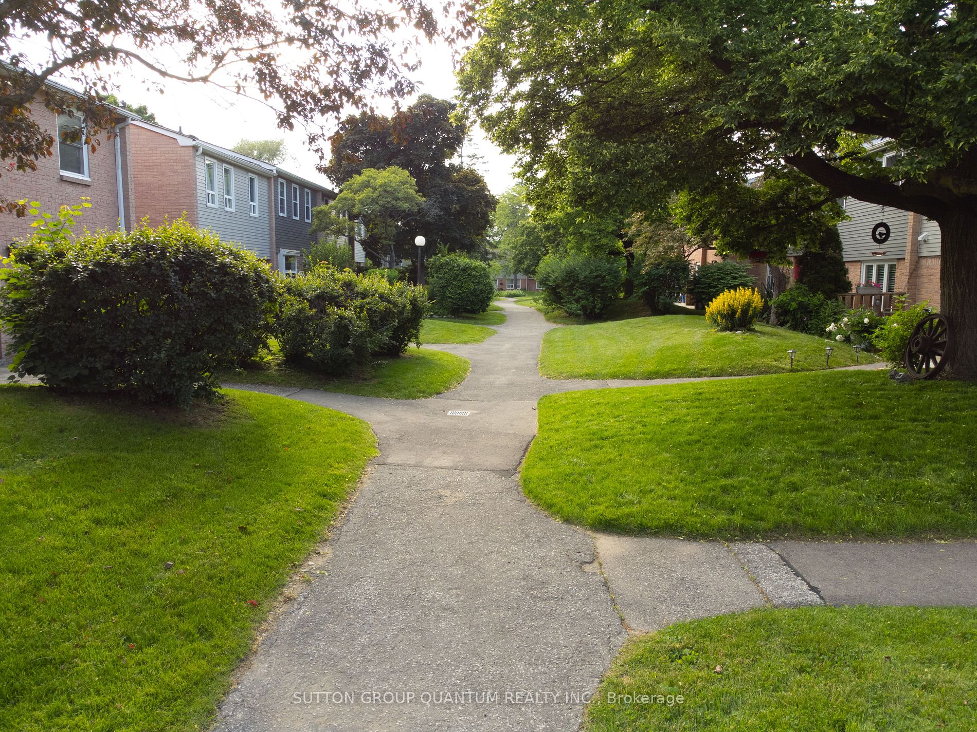 1050 SHAWNMARR Rd, #49