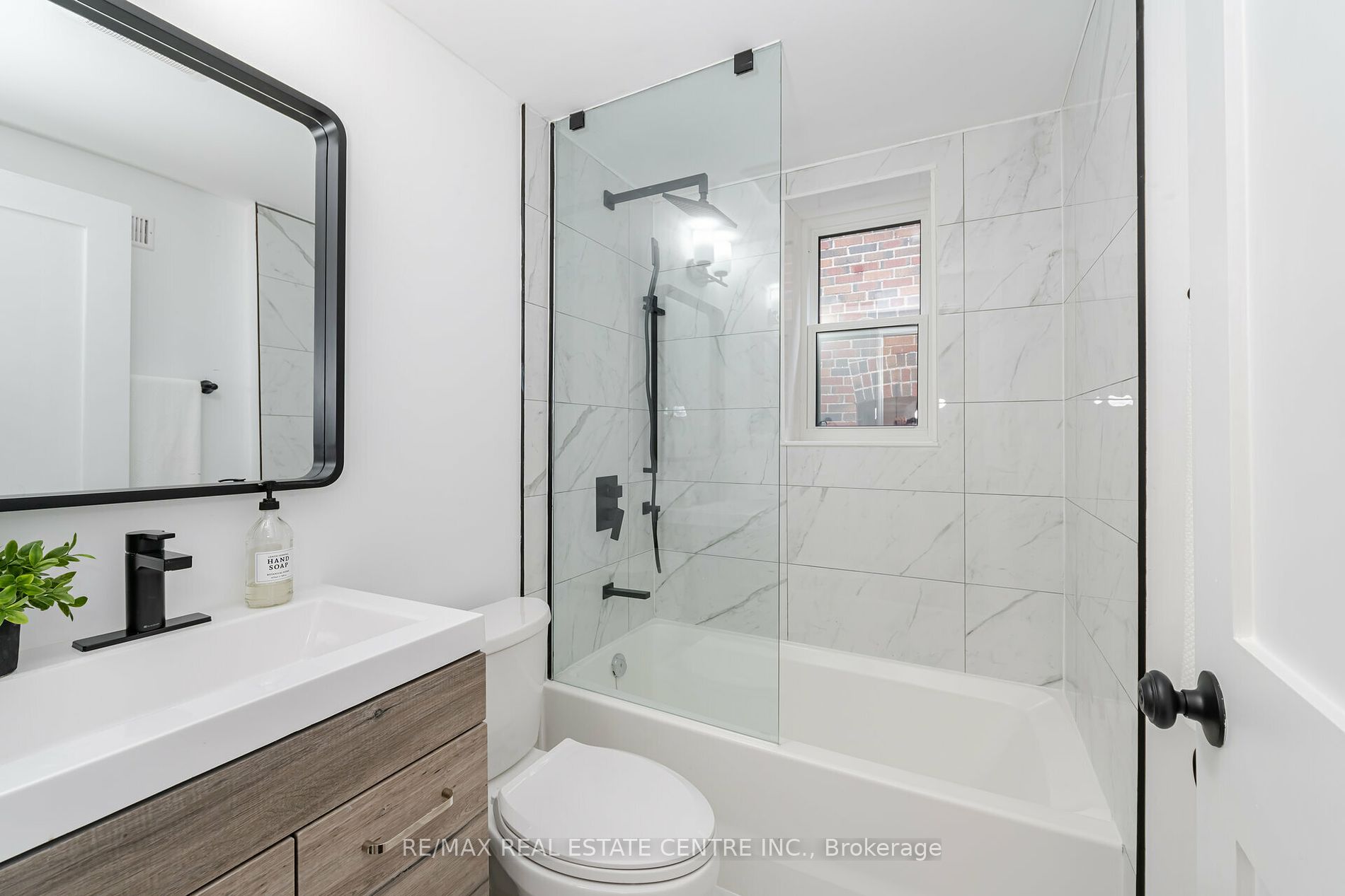 298 South Kingsway