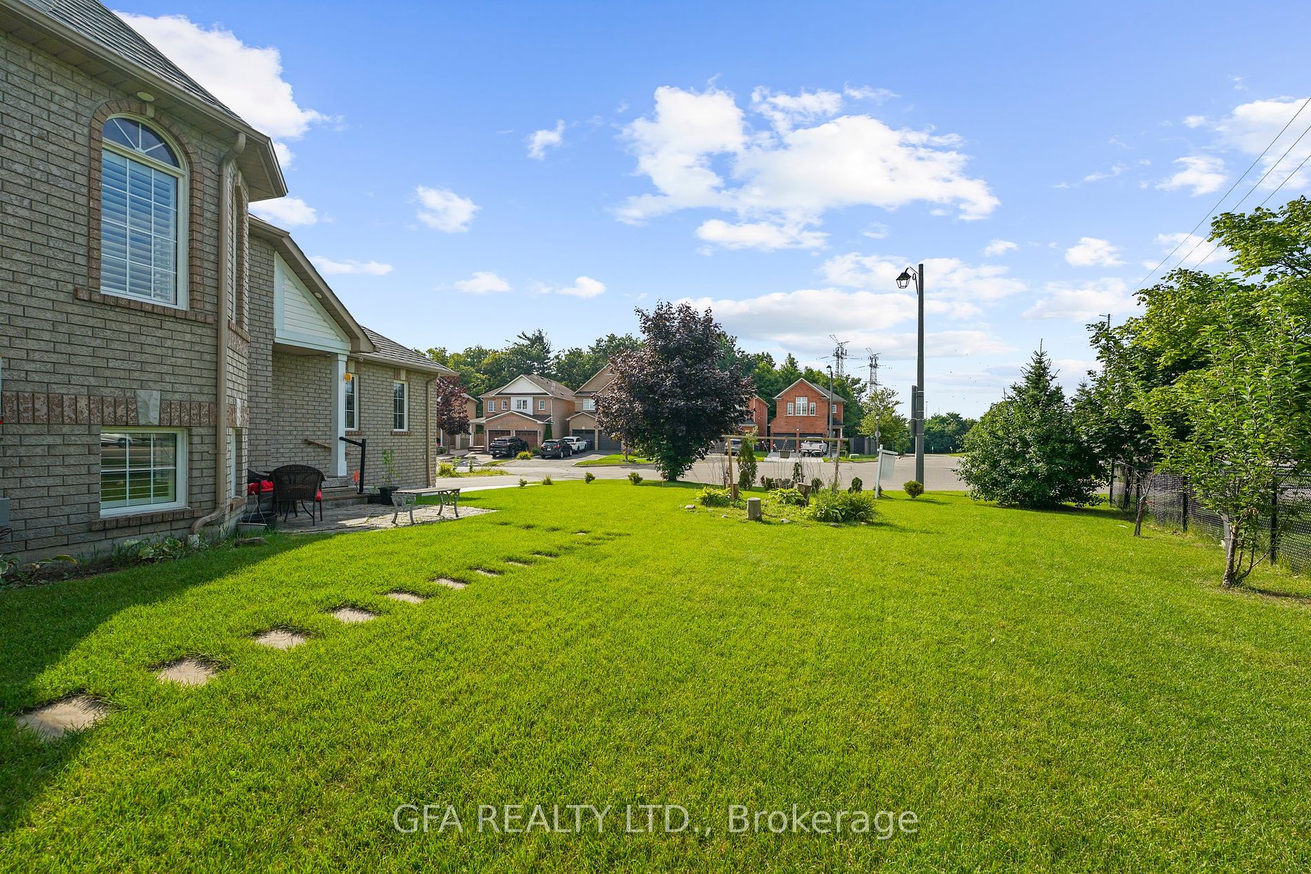 7349 Zinnia Pl