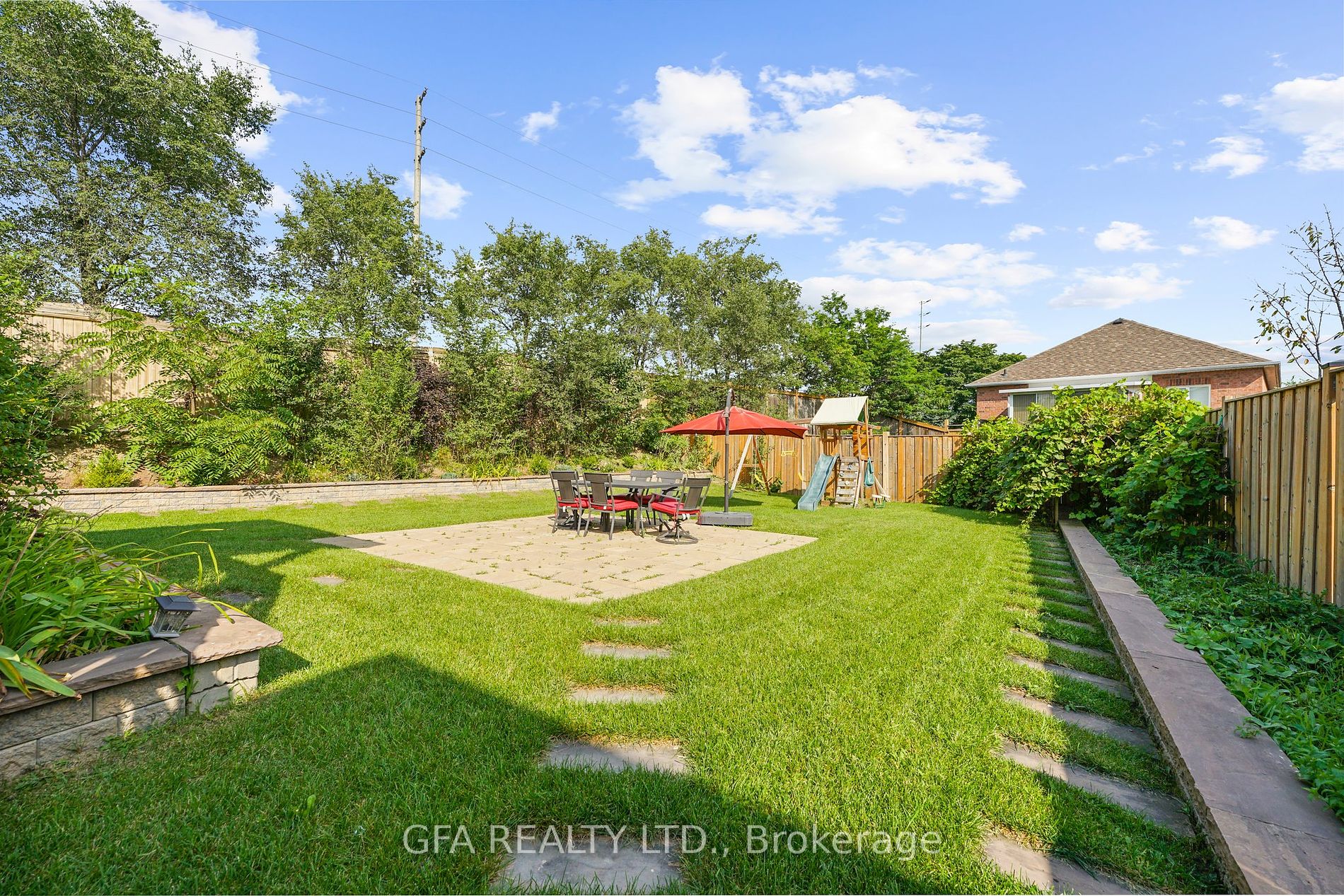 7349 Zinnia Pl