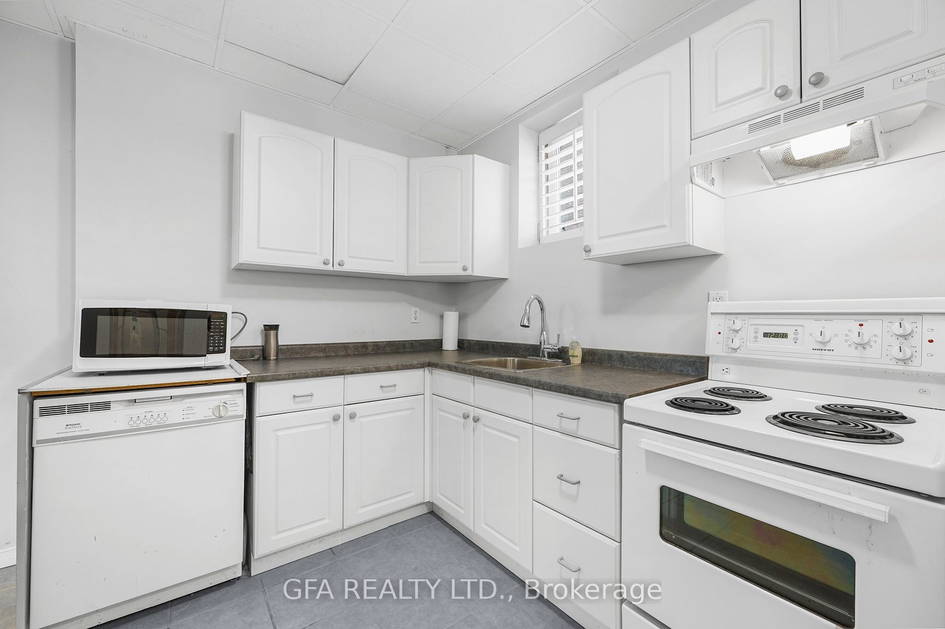 7349 Zinnia Pl
