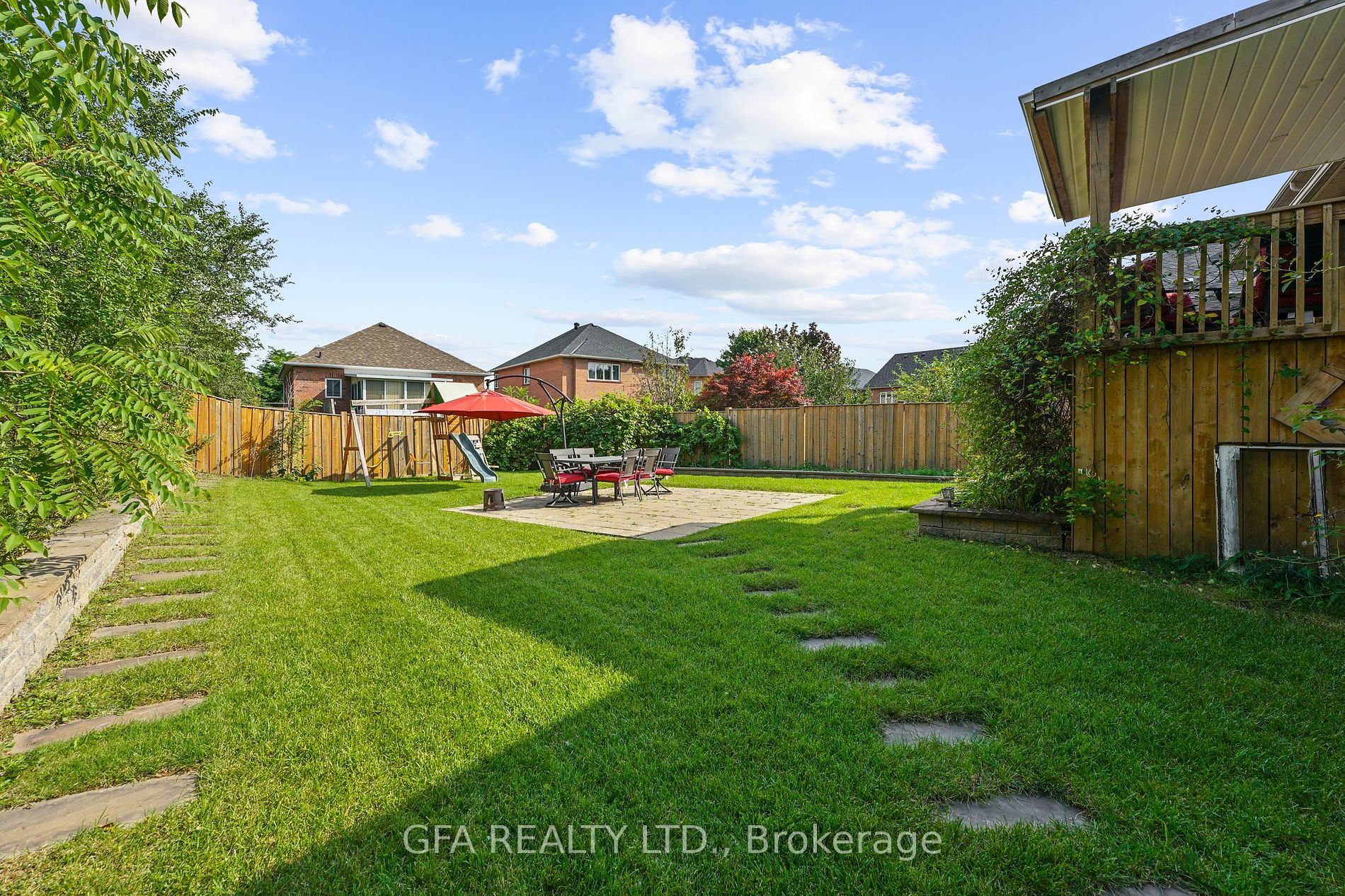 7349 Zinnia Pl