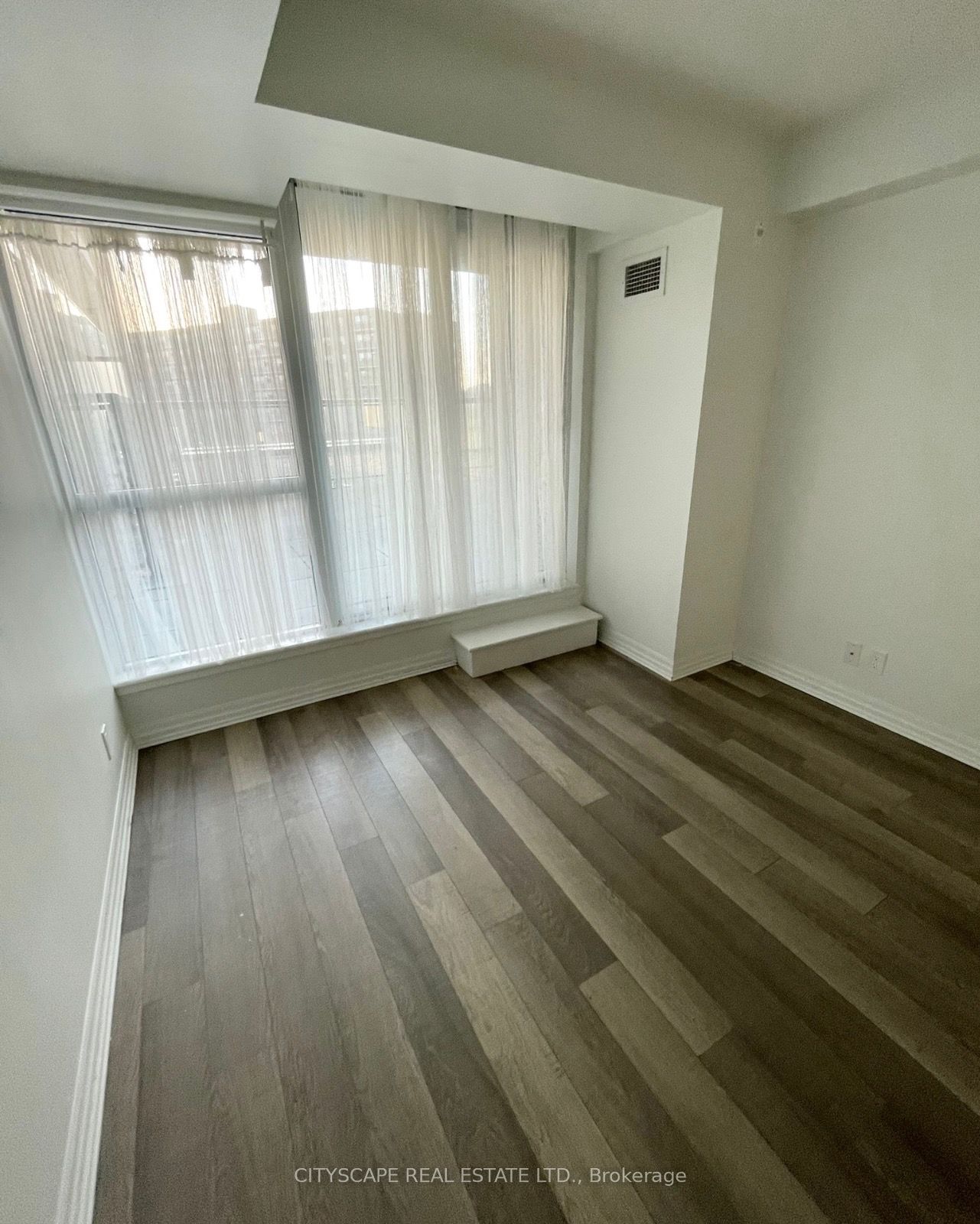 80 Esther Lorrie Drive, #202