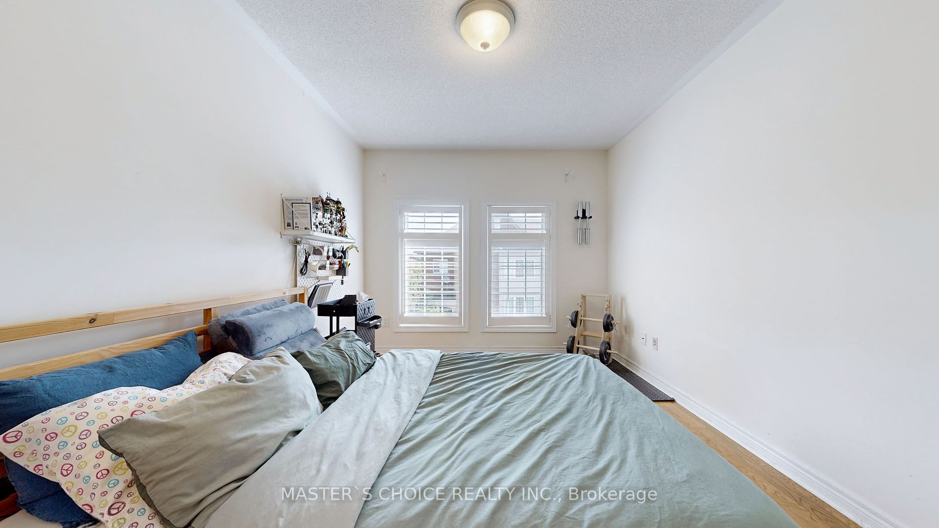 230 Paisley Boulevard W, #26