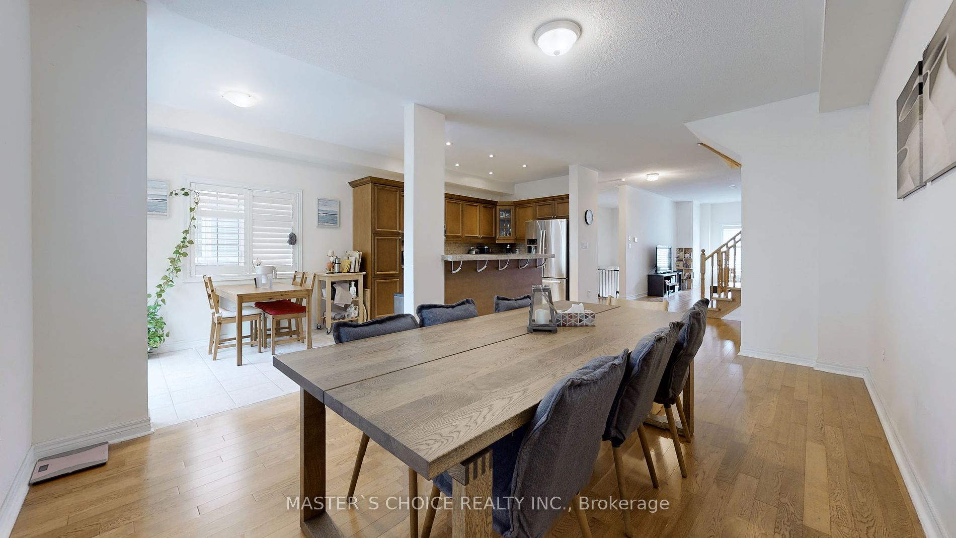 230 Paisley Boulevard W, #26